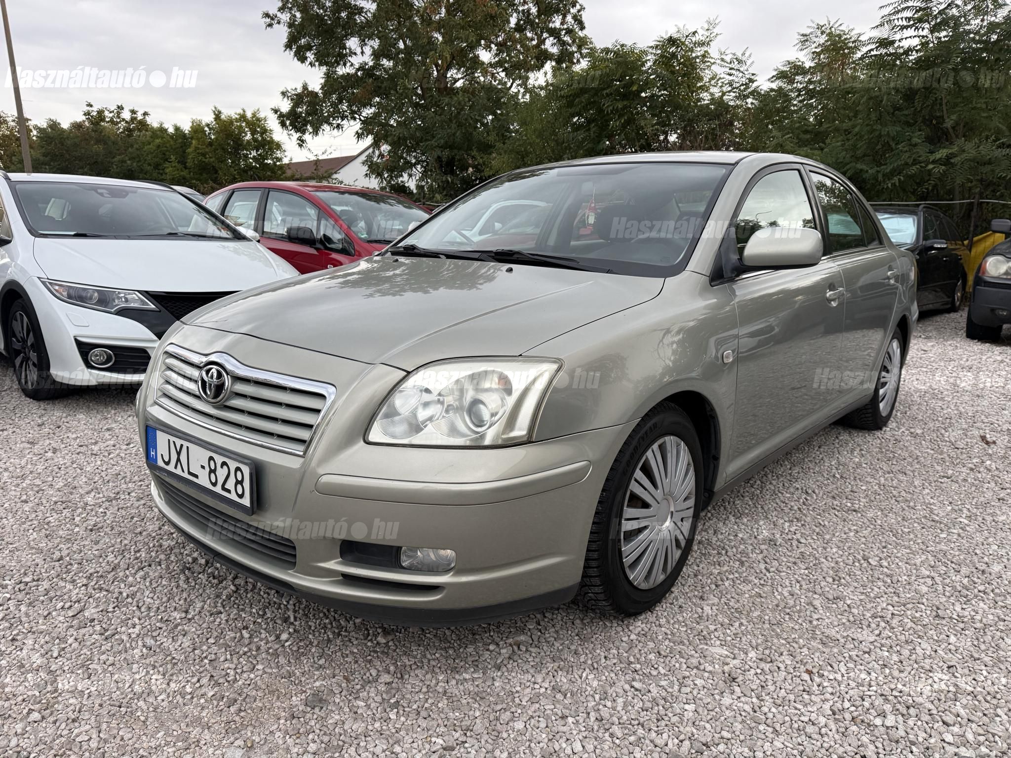 TOYOTA AVENSIS 2005/8 - 1