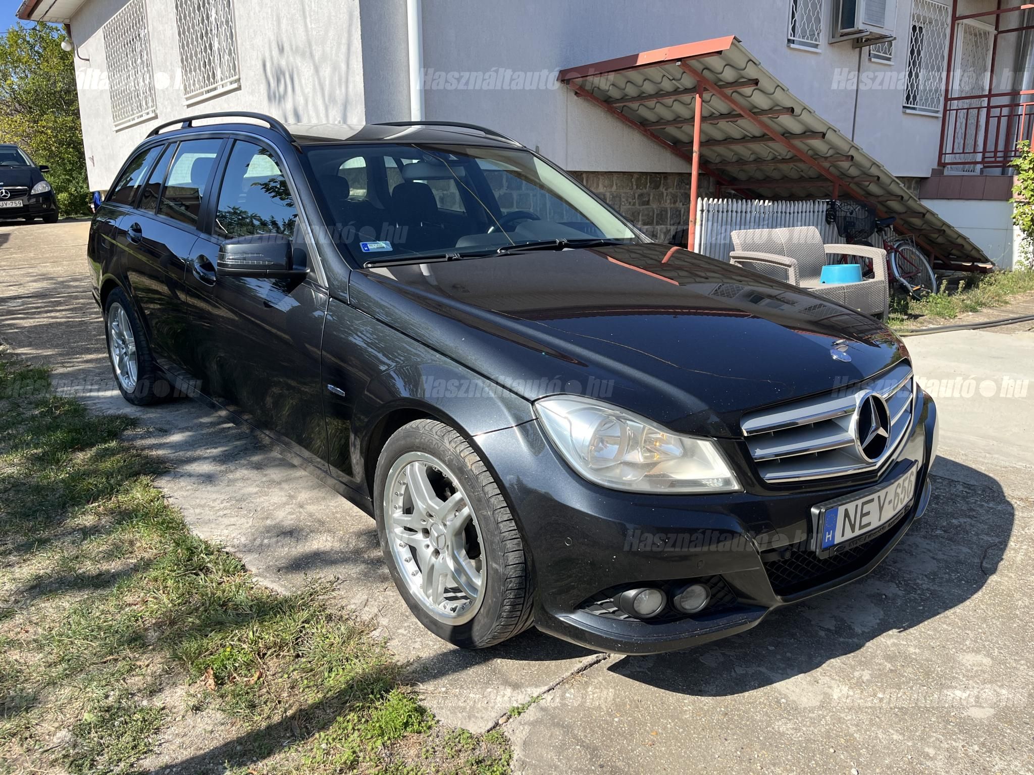 MERCEDES-BENZ C 250 2012/6 - 1