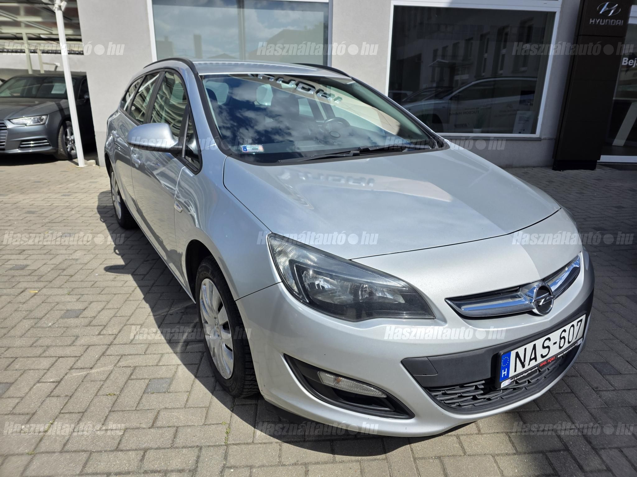 OPEL ASTRA J 2015 - 1