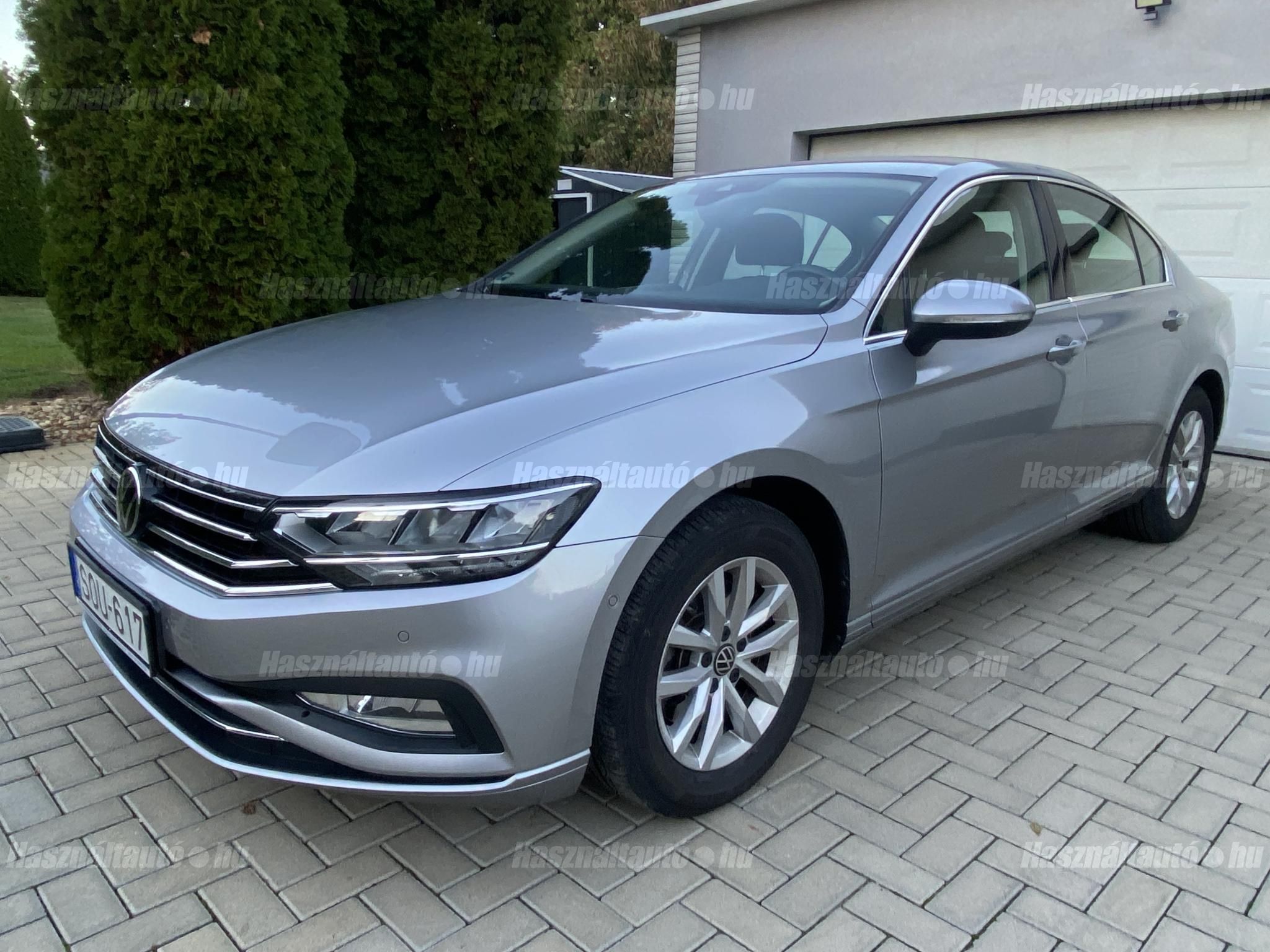 VOLKSWAGEN PASSAT VIII 2021/2 - 1