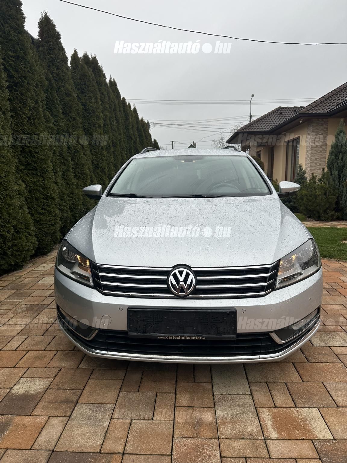 VOLKSWAGEN PASSAT 2012 - 1