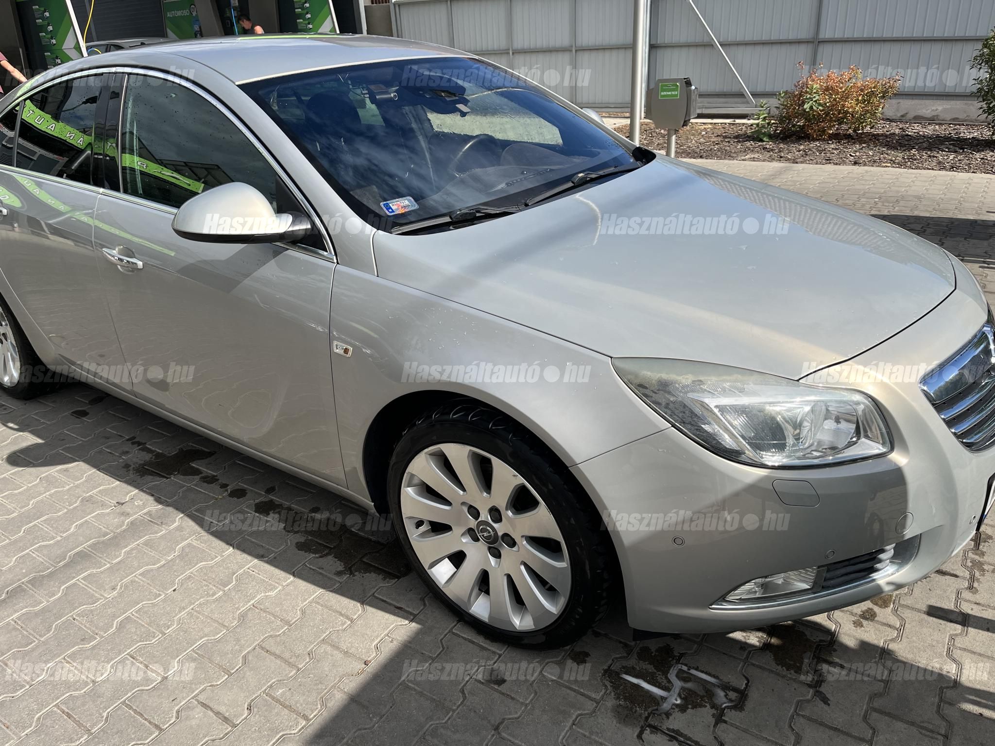 OPEL INSIGNIA 2012/2 - 1