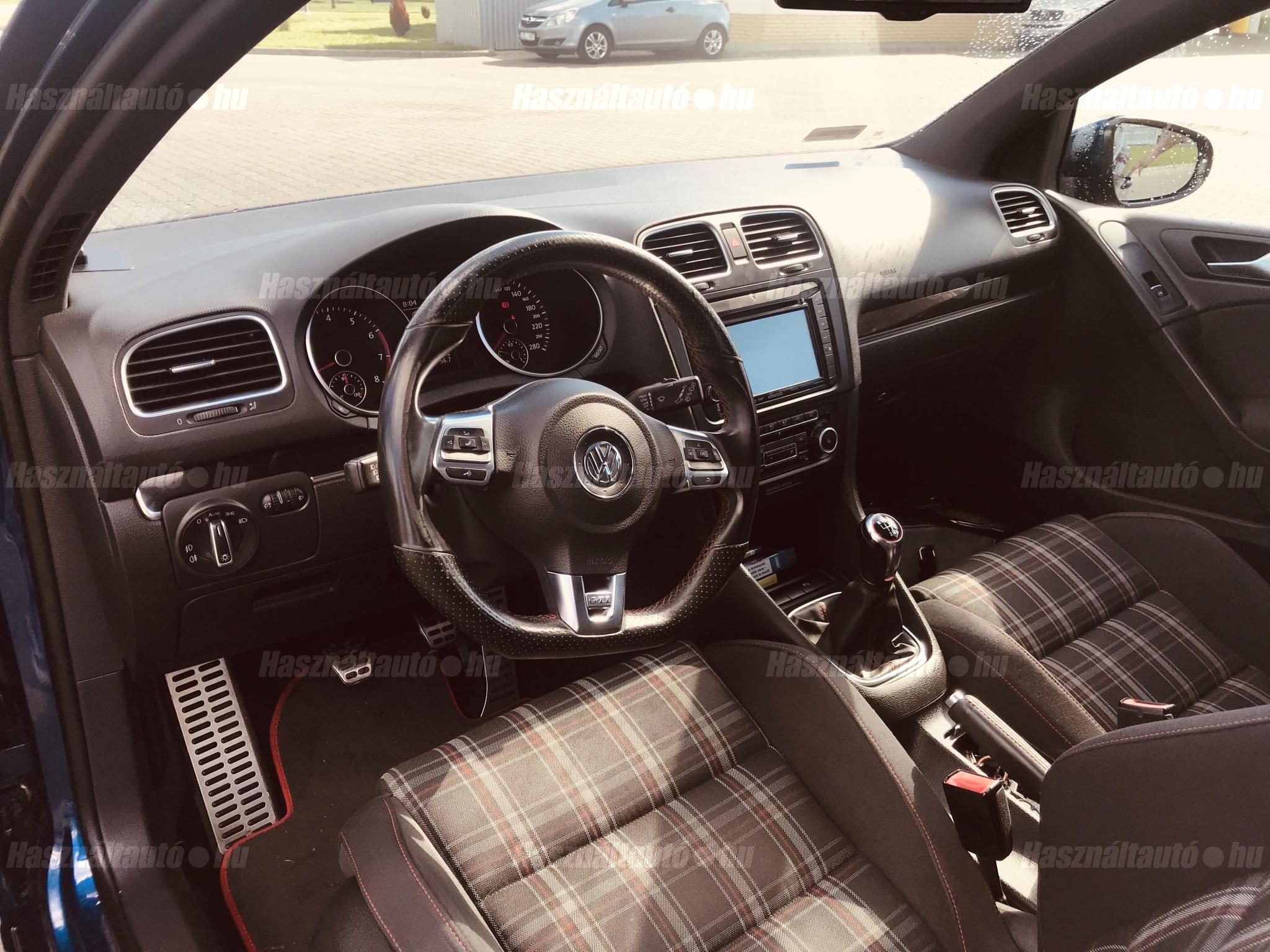 VOLKSWAGEN GOLF VI 2010/9 - 1
