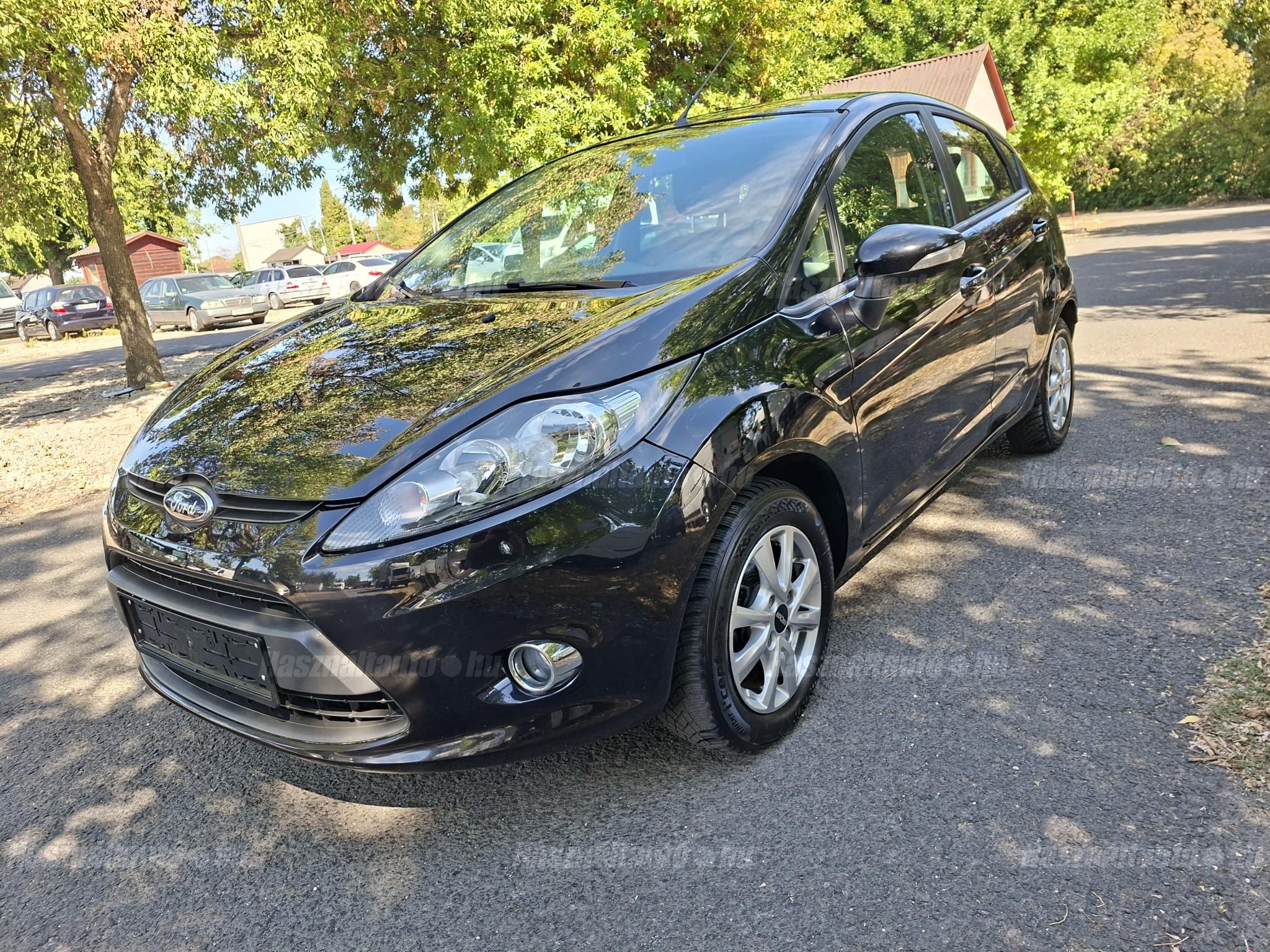 FORD FIESTA 2012/6 - 1