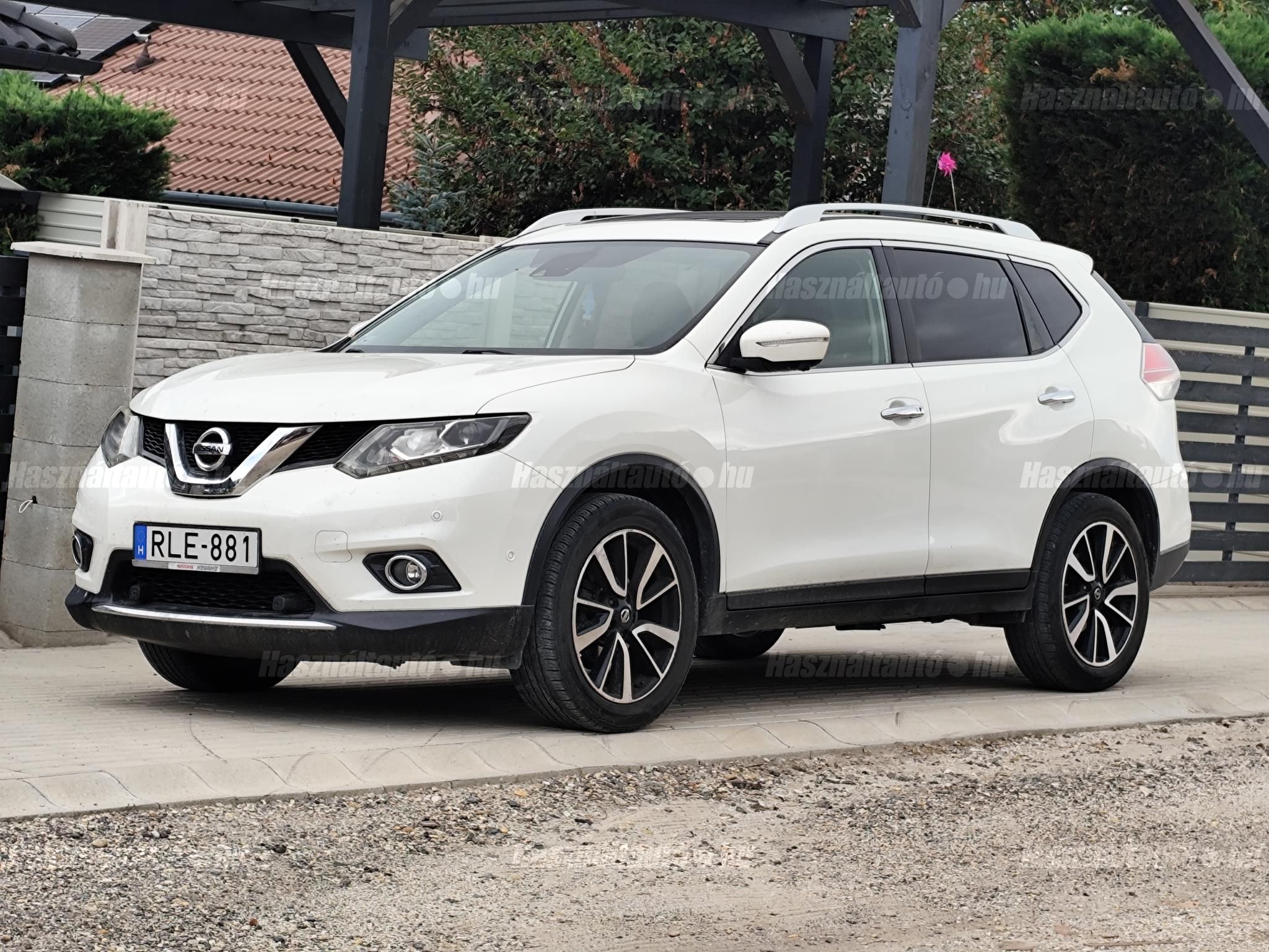 NISSAN X-TRAIL 2015/3 - 1