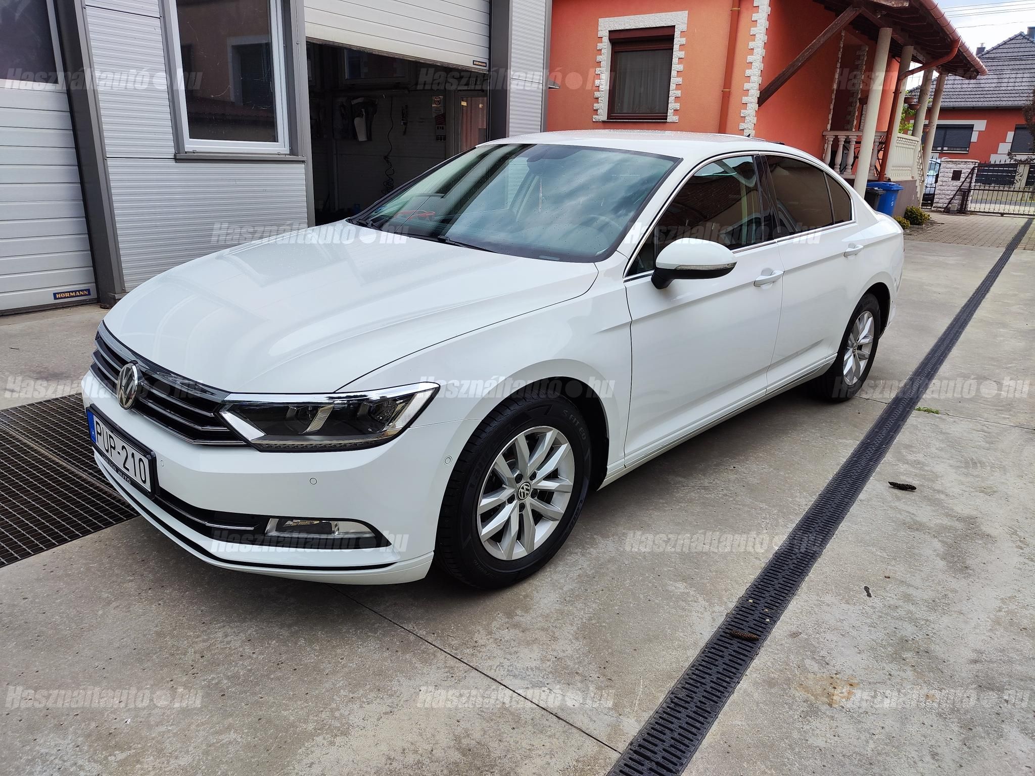VOLKSWAGEN PASSAT VIII 2018/4 - 1