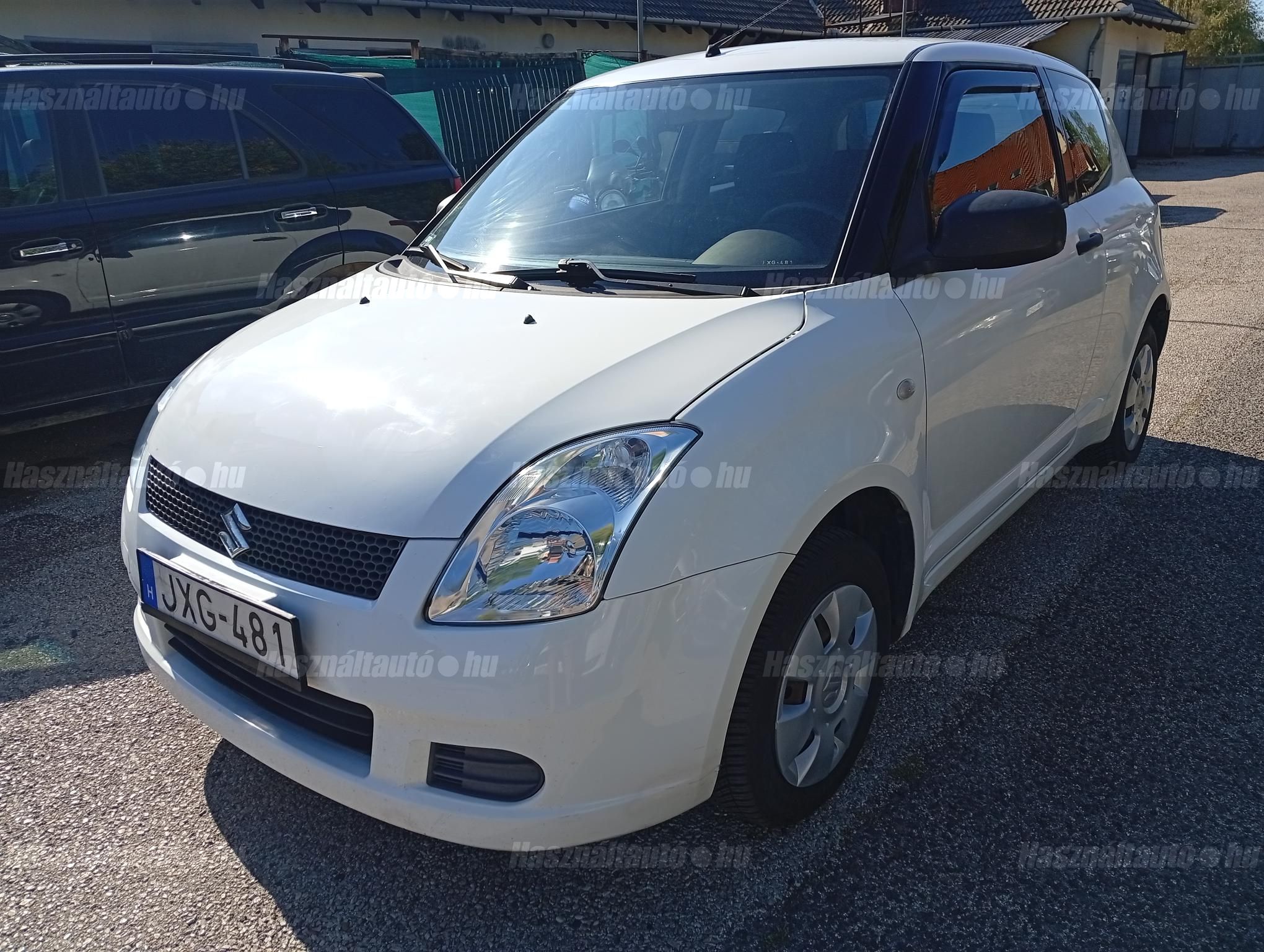 SUZUKI SWIFT 2005/8 - 1