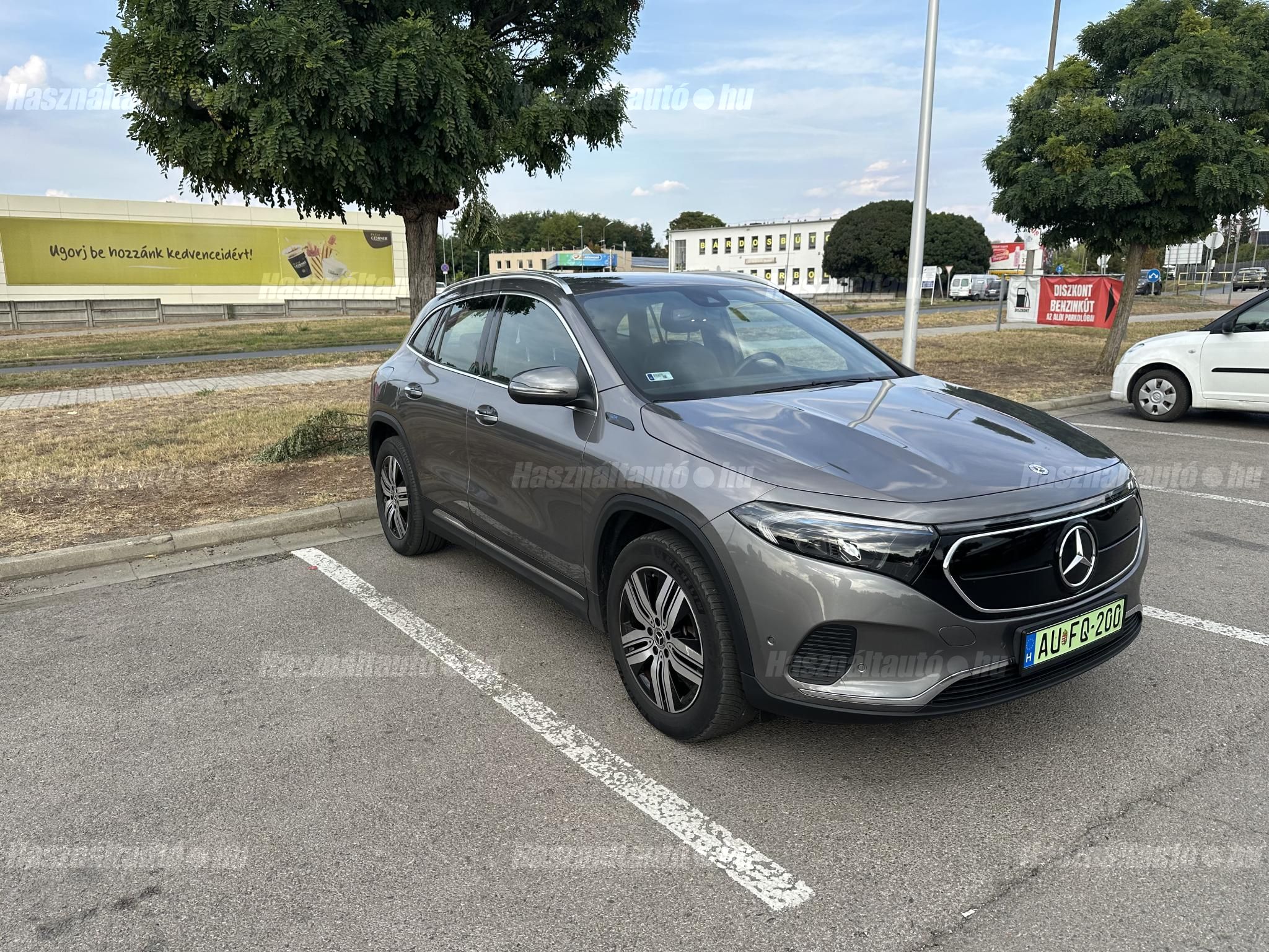 MERCEDES-BENZ EQA 2022/8 - 1