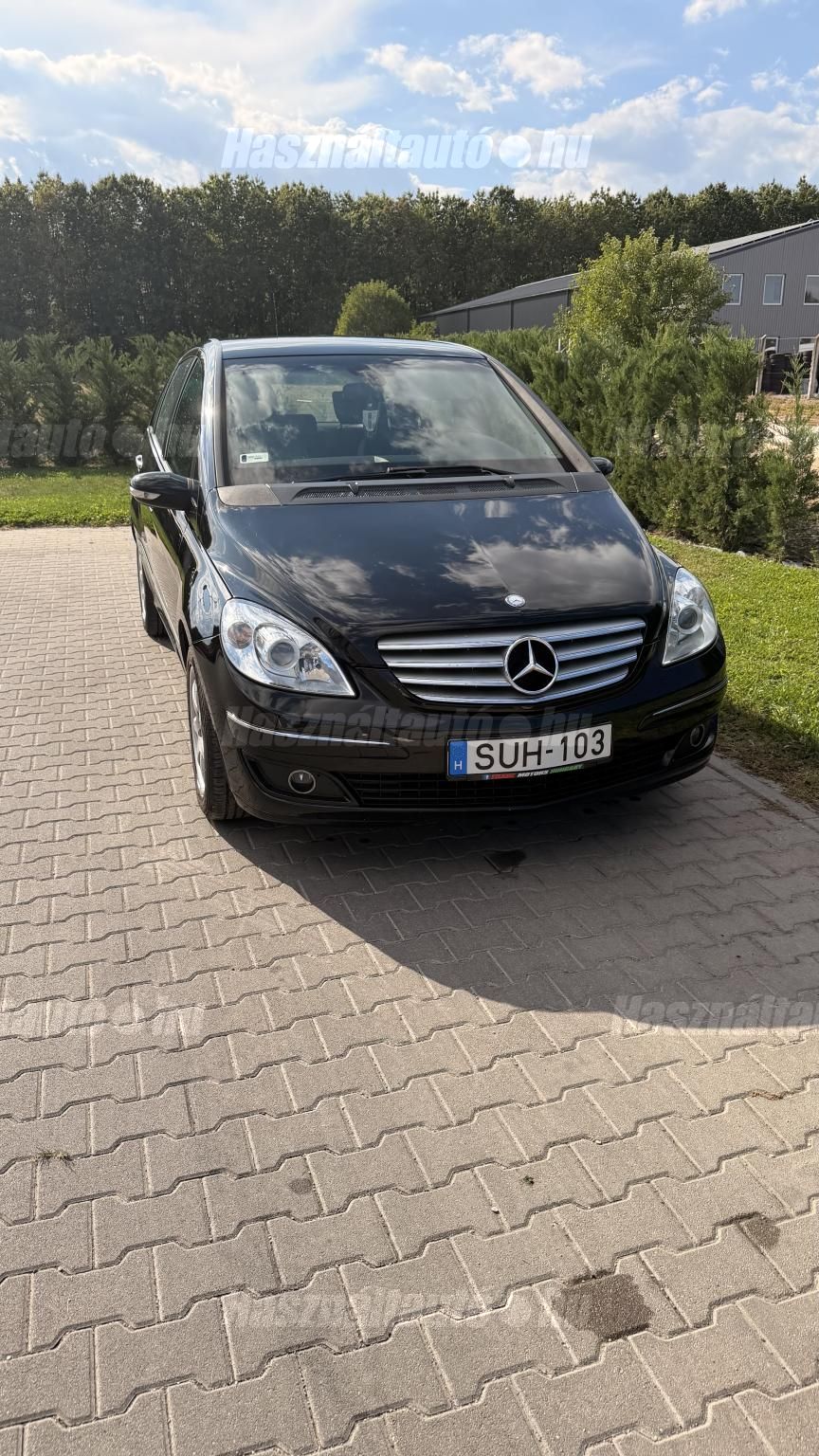 MERCEDES-BENZ B 200 2008/4 - 1