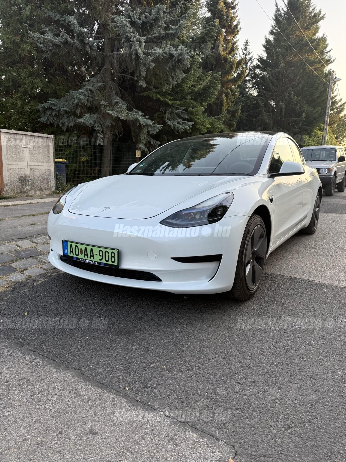 TESLA MODEL 3 2023/5 - 1