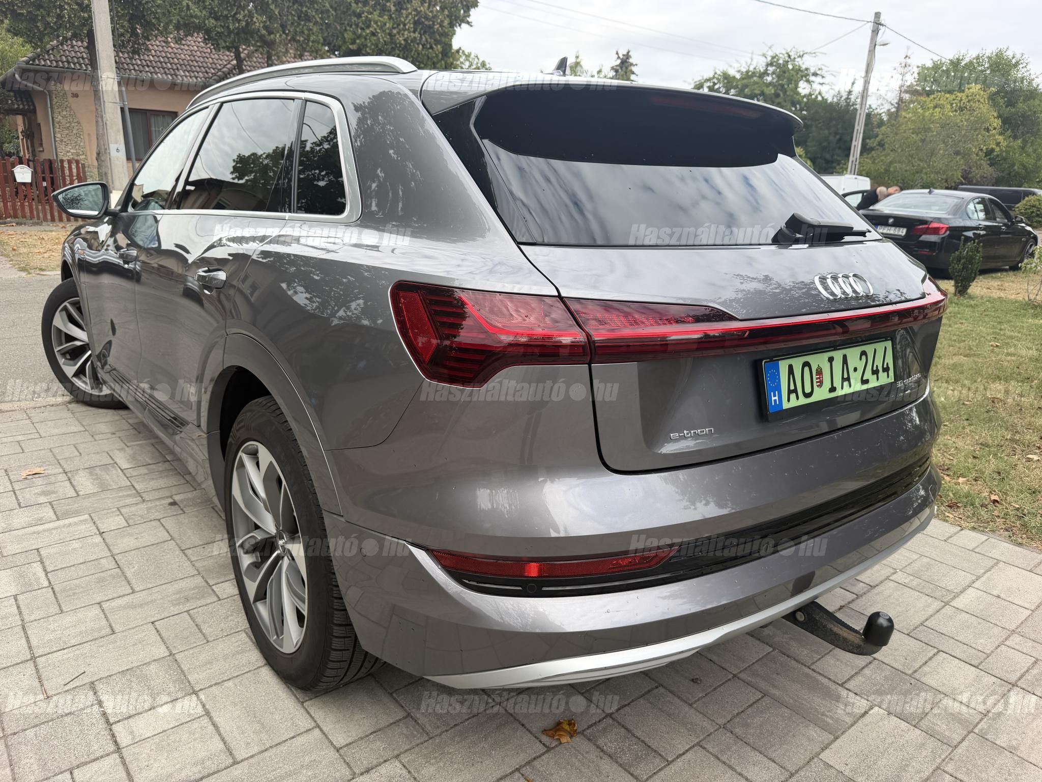 AUDI E-TRON 2020/8 - 1