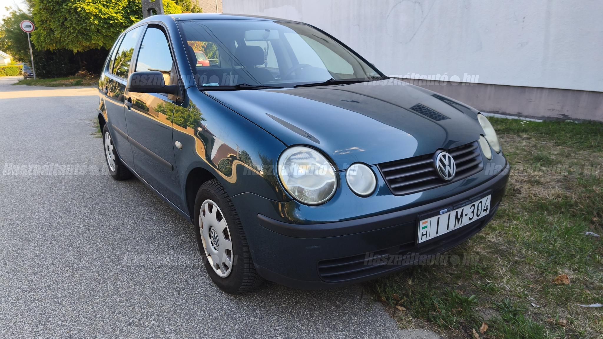 VOLKSWAGEN POLO 2002 - 1