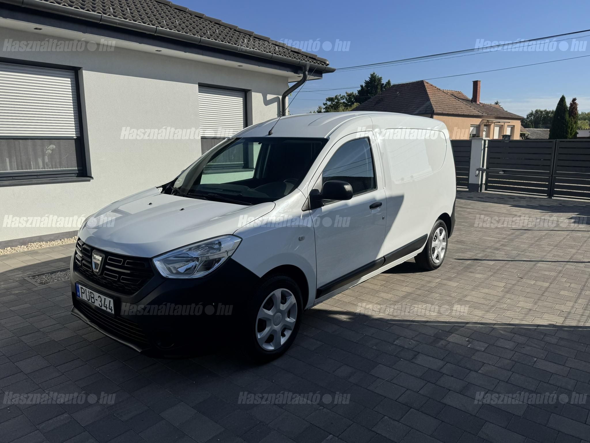 DACIA DOKKER 2018/4 - 1