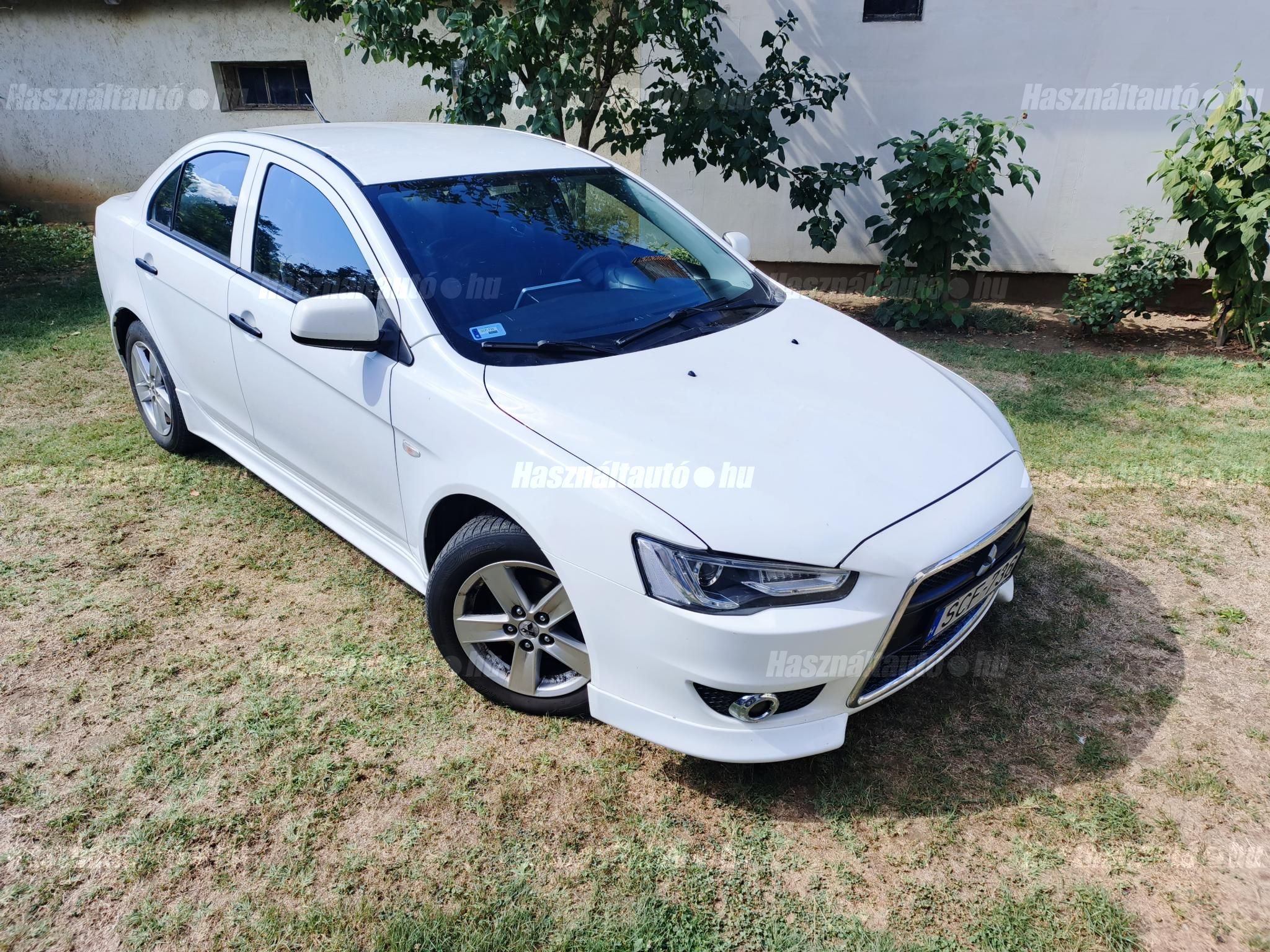 MITSUBISHI LANCER 2011/12 - 1