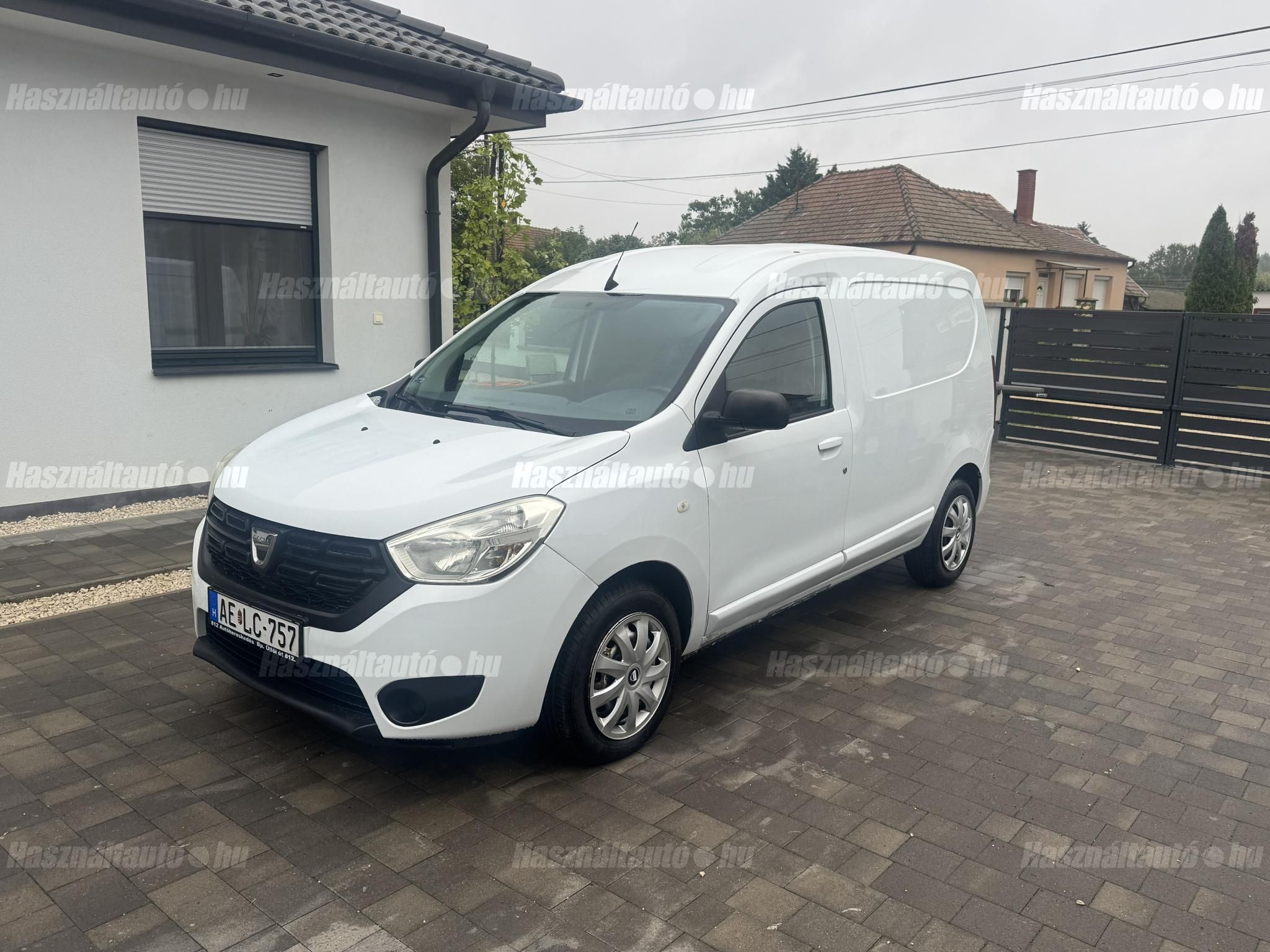 DACIA DOKKER 2021/2 - 1
