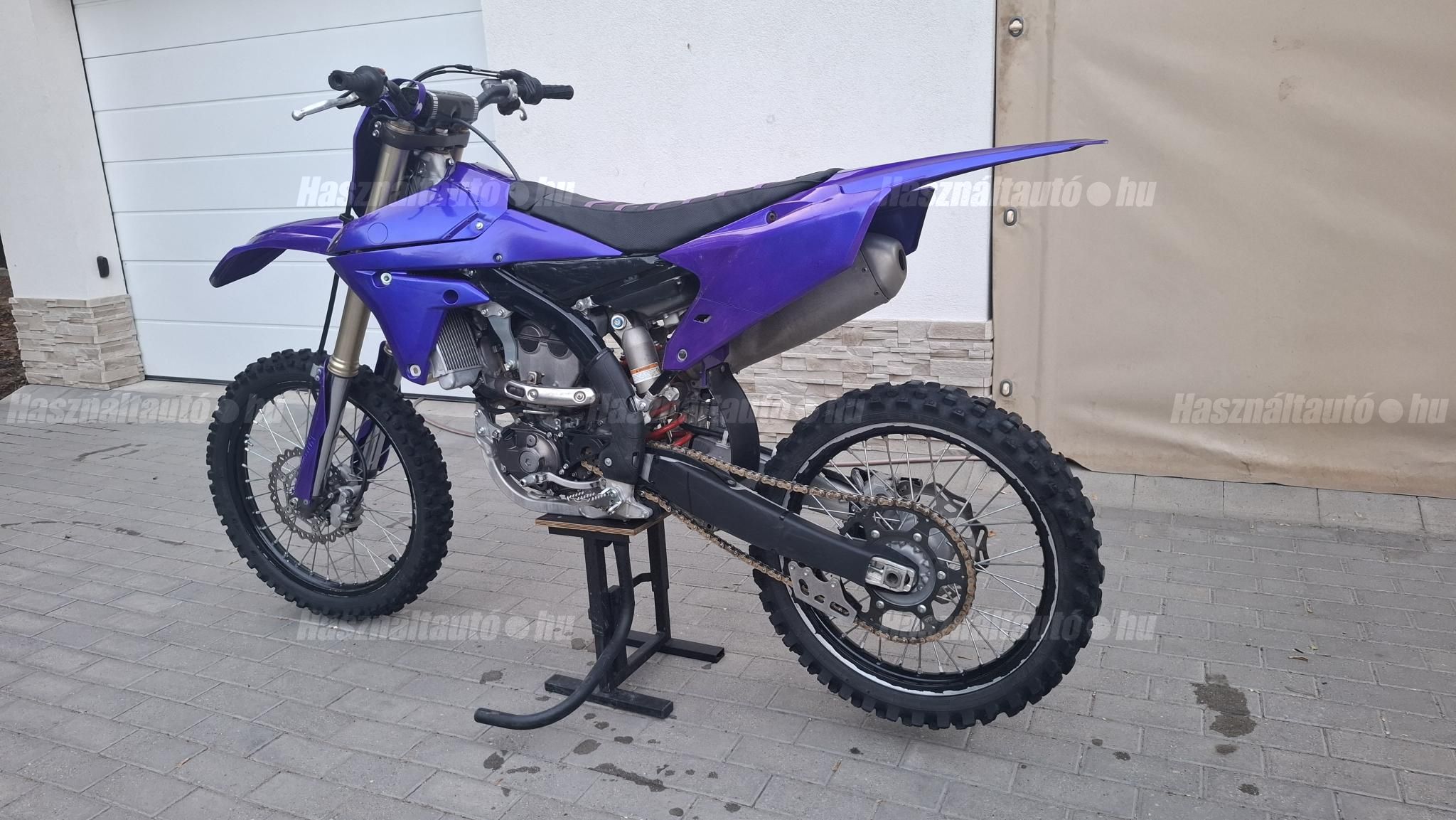 YAMAHA YZ 250 F 2012 - 1