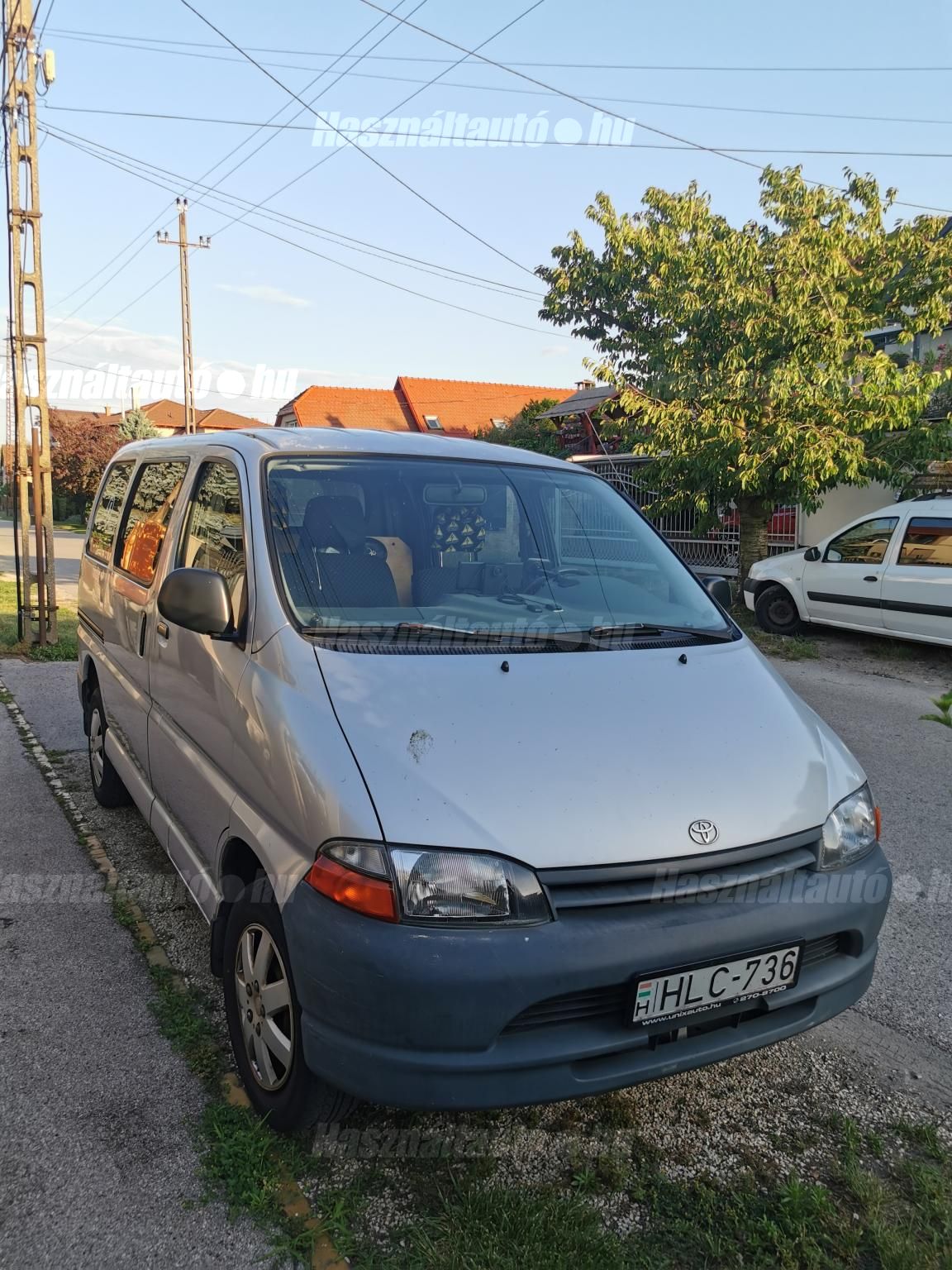TOYOTA HIACE 2000/12 - 1