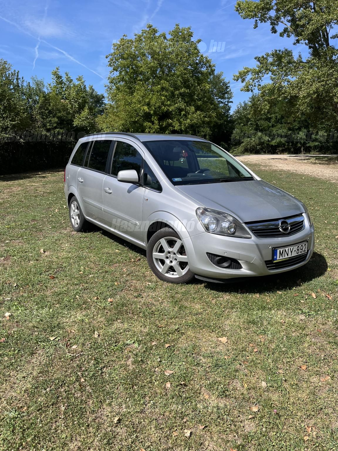 OPEL ZAFIRA B 2011/6 - 1