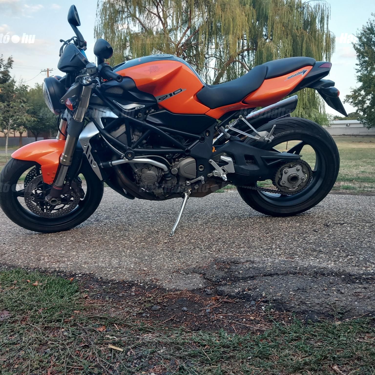 MV AGUSTA F4 BRUTALE 910 2008/7 - 1