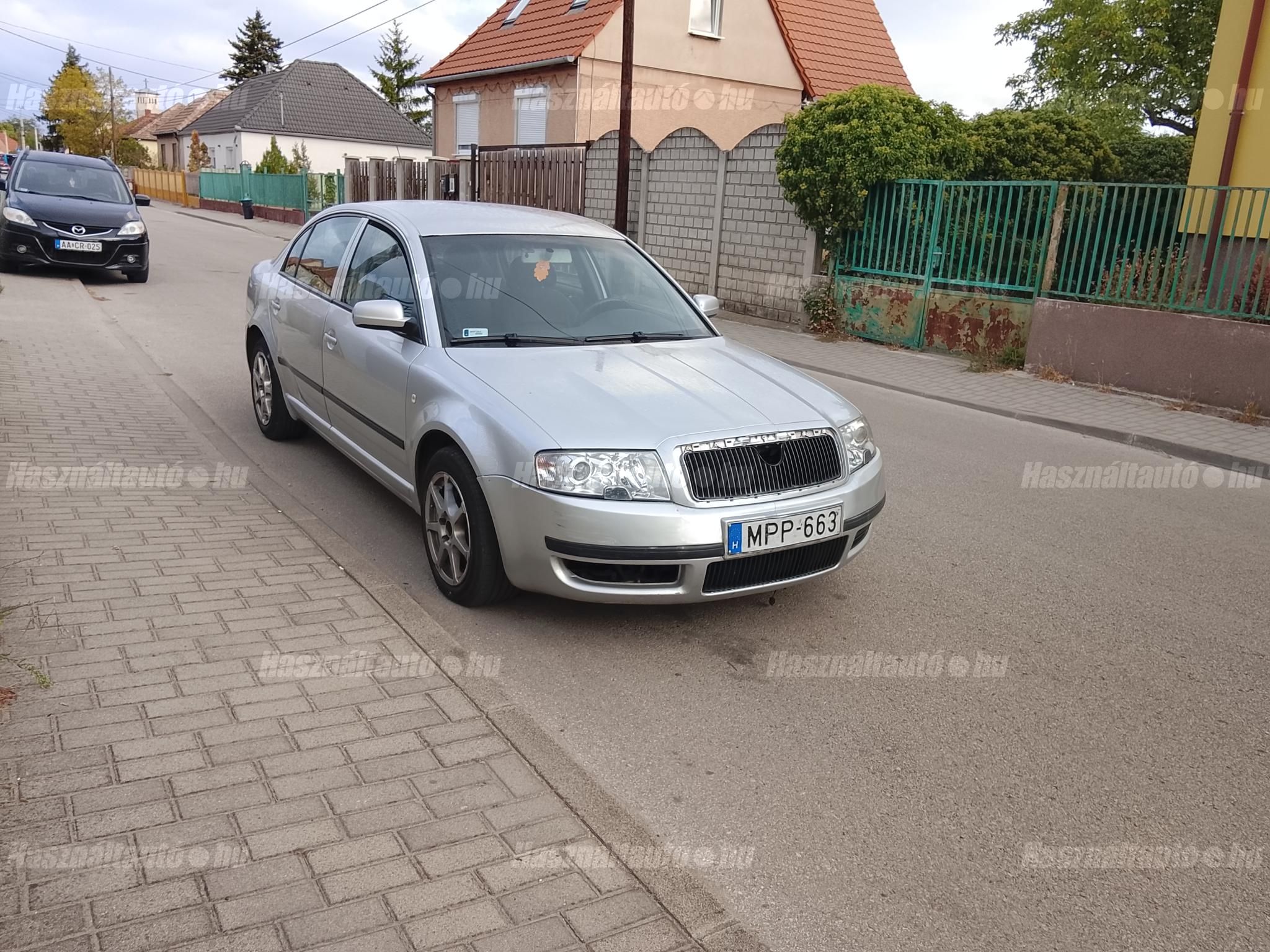 SKODA SUPERB 2006 - 1