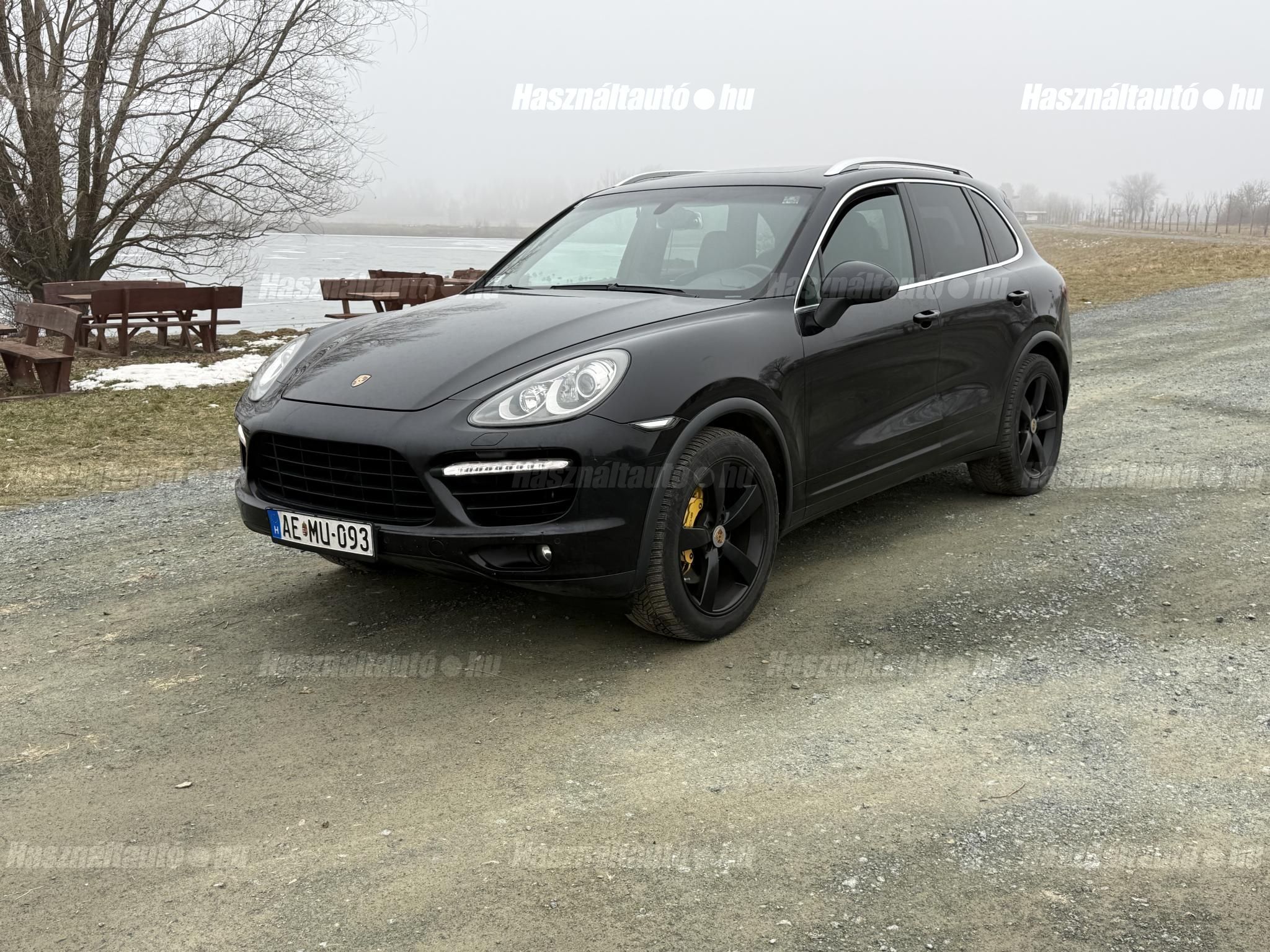 PORSCHE CAYENNE 2010/5 - 1