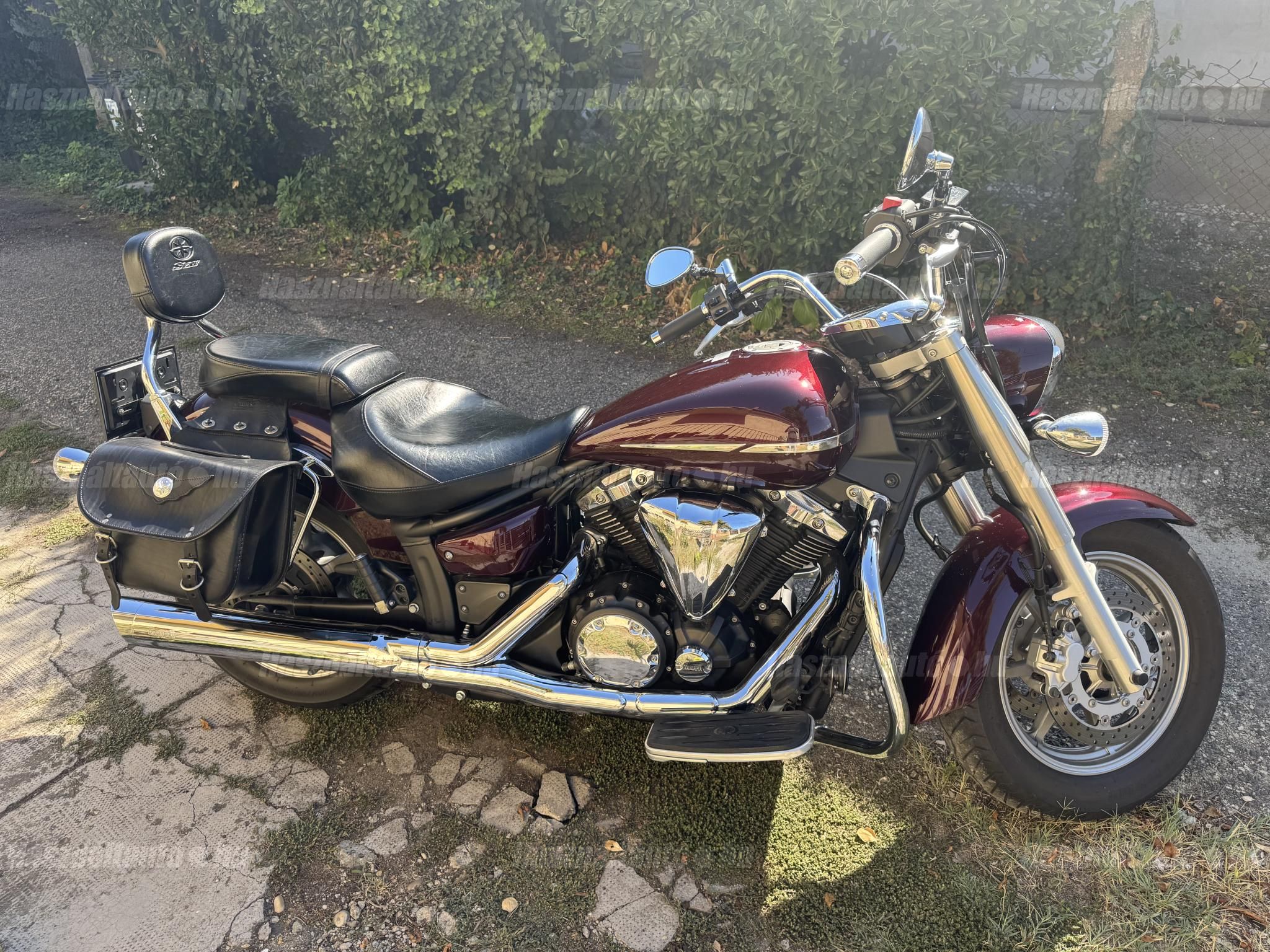 YAMAHA XVS 1300 A MIDNIGHT STAR 2008/12 - 1