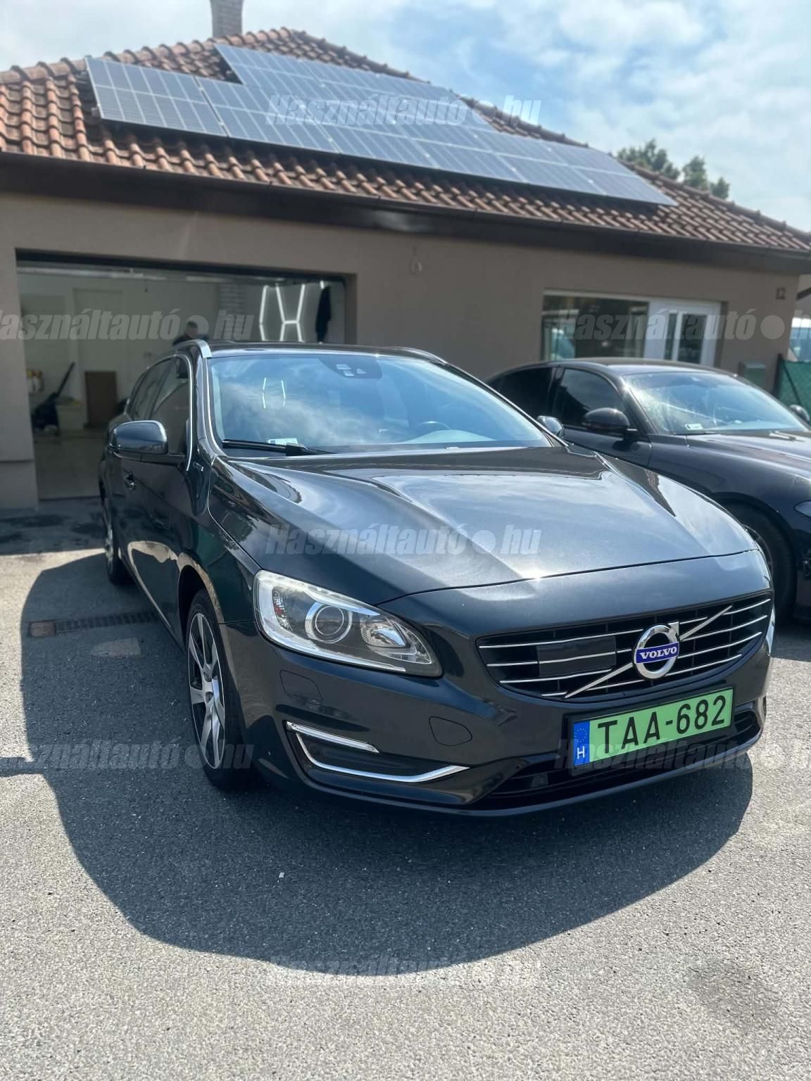 VOLVO V60 2013 - 1