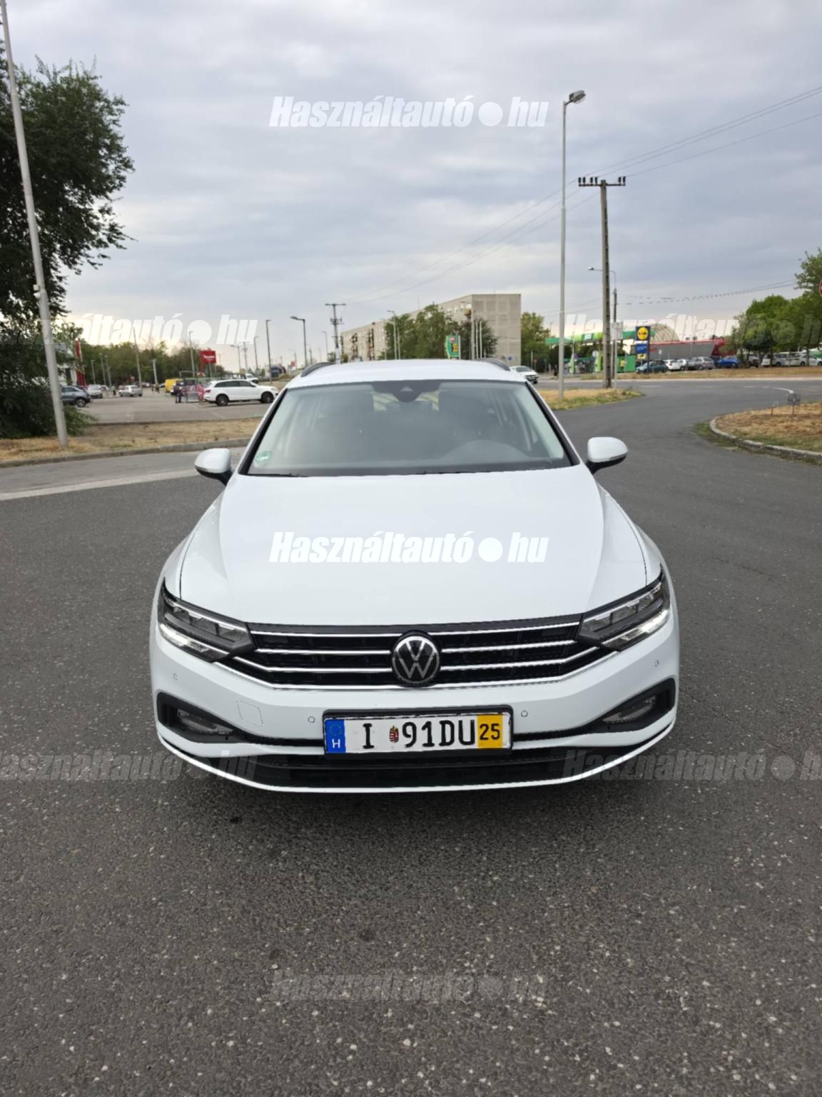 VOLKSWAGEN PASSAT 2022/11 - 1