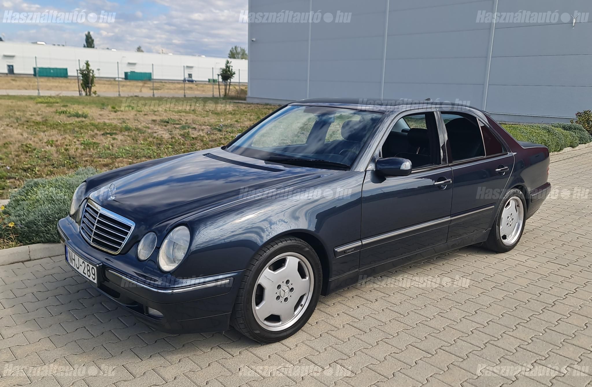 MERCEDES-BENZ E 320 2001/12 - 1