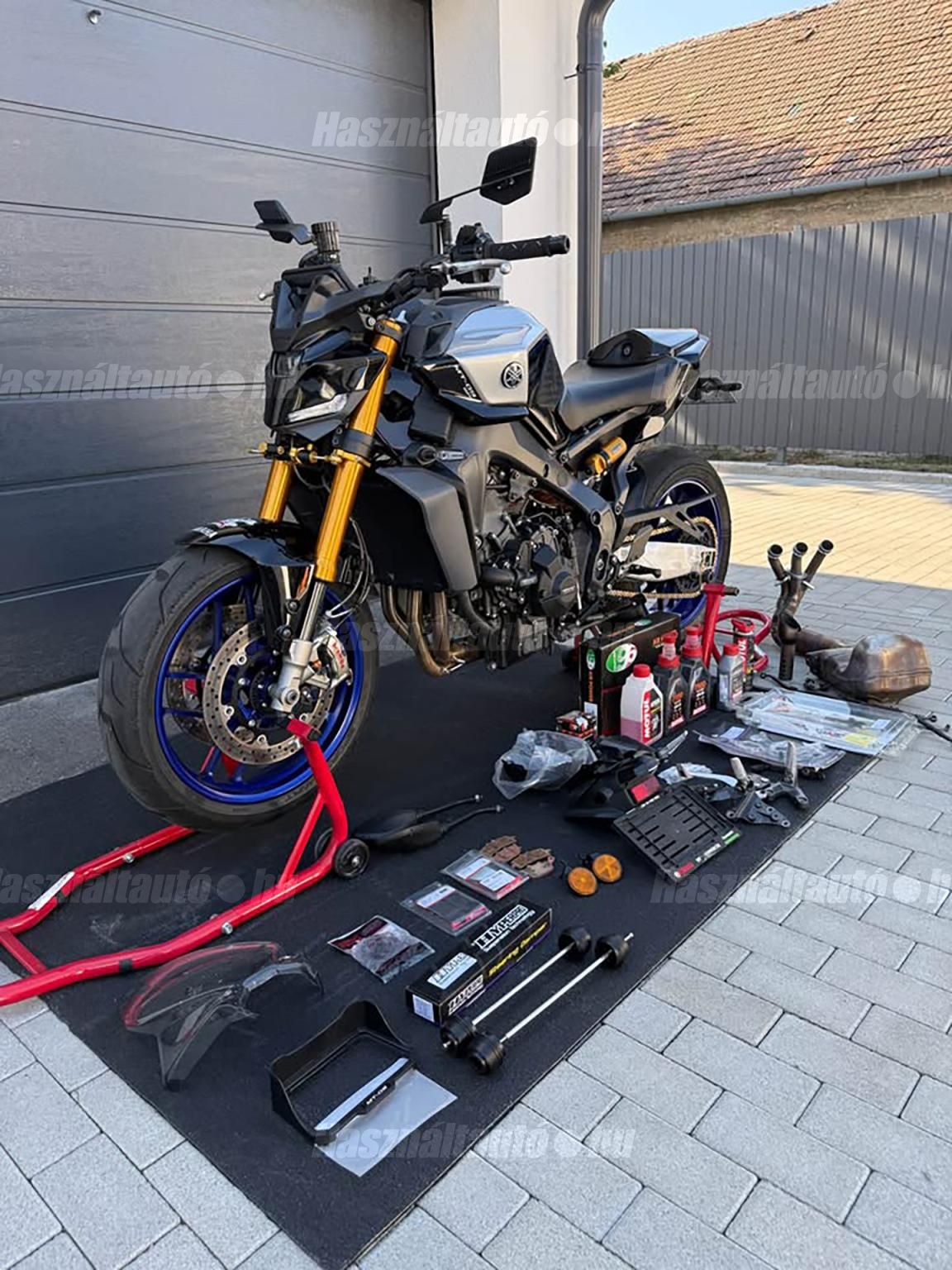 YAMAHA MT-09 2024/9 - 1