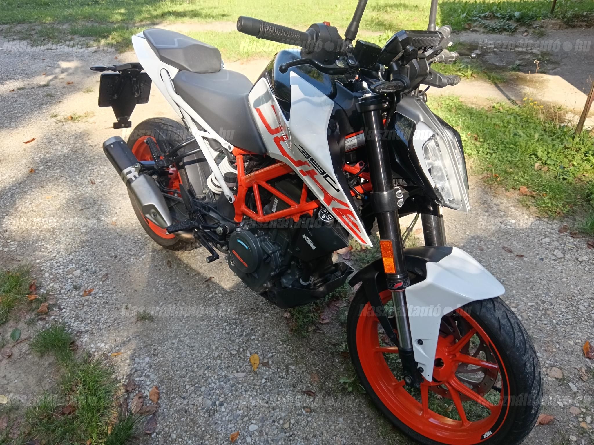 KTM 390 DUKE 2020 - 1