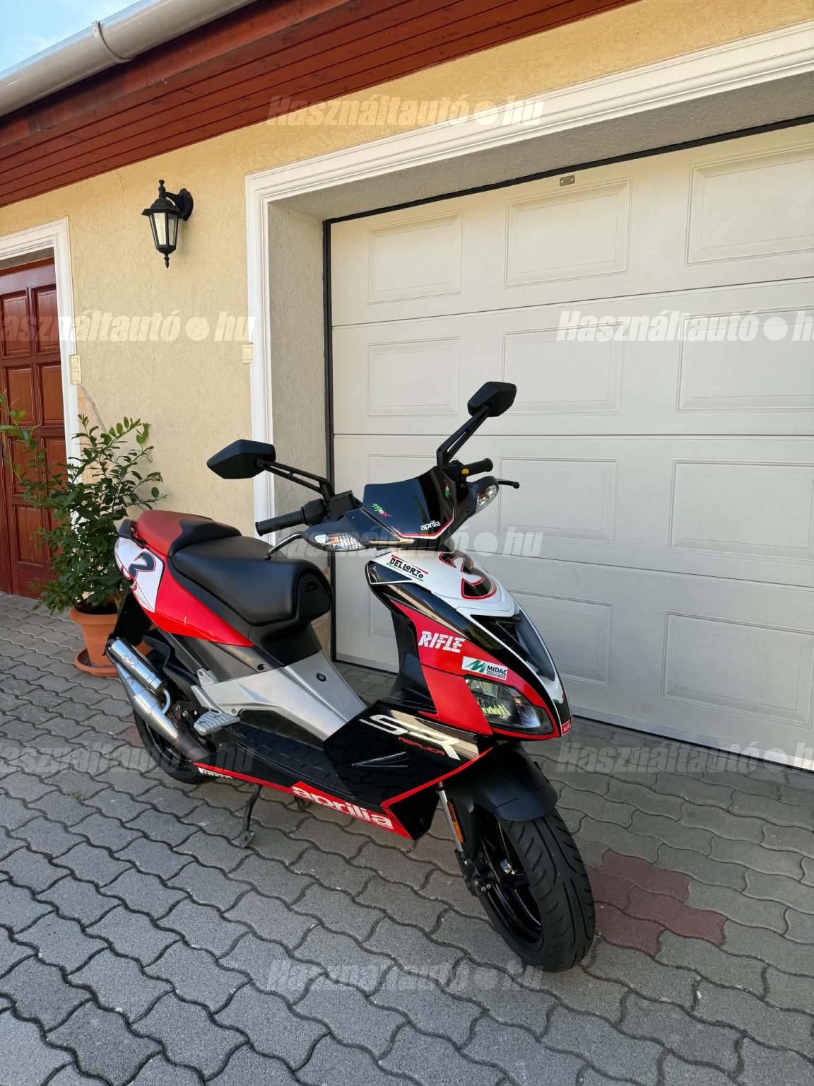 APRILIA SR 50 2012/10 - 1