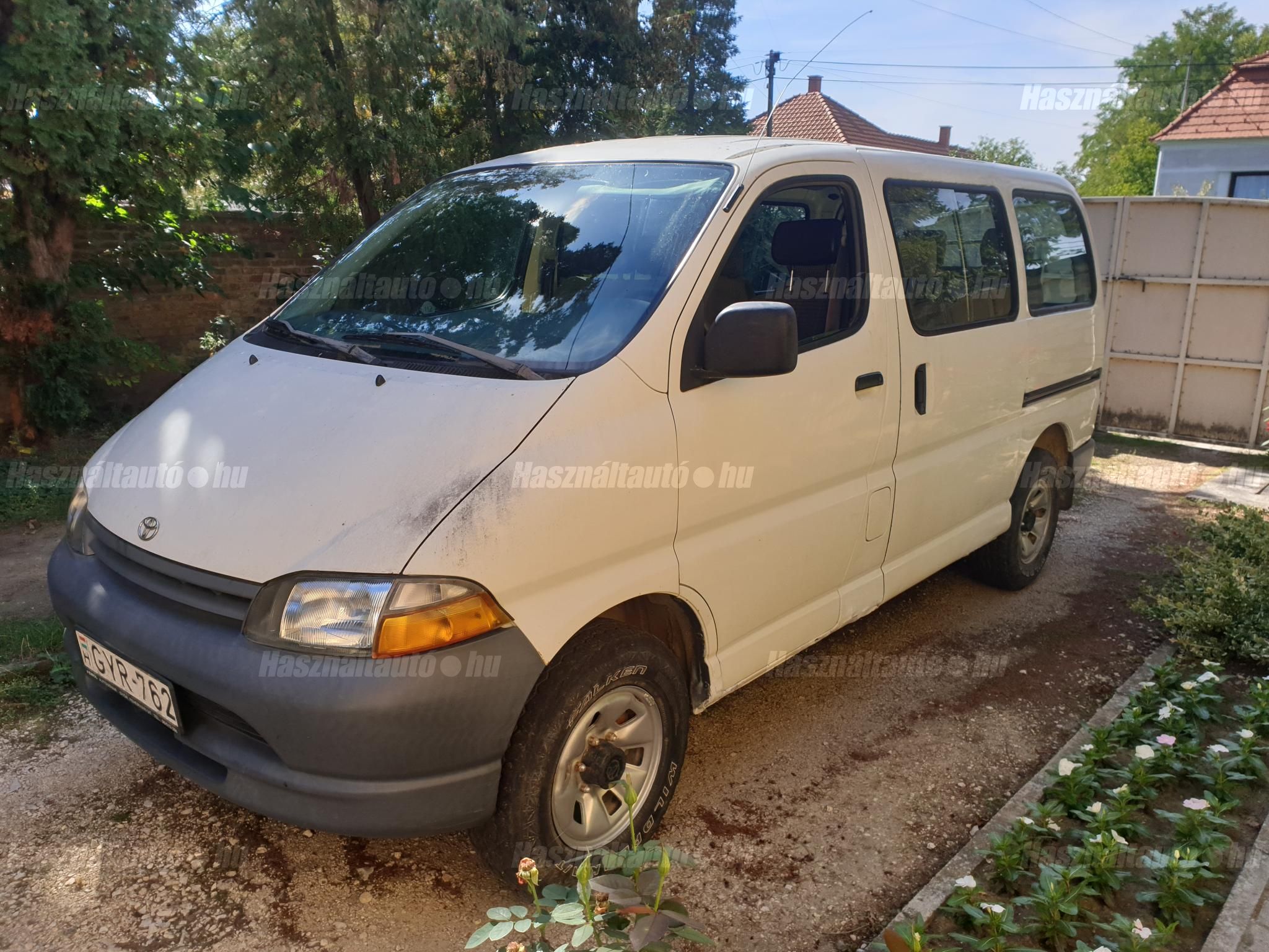 TOYOTA HIACE 1997/9 - 1
