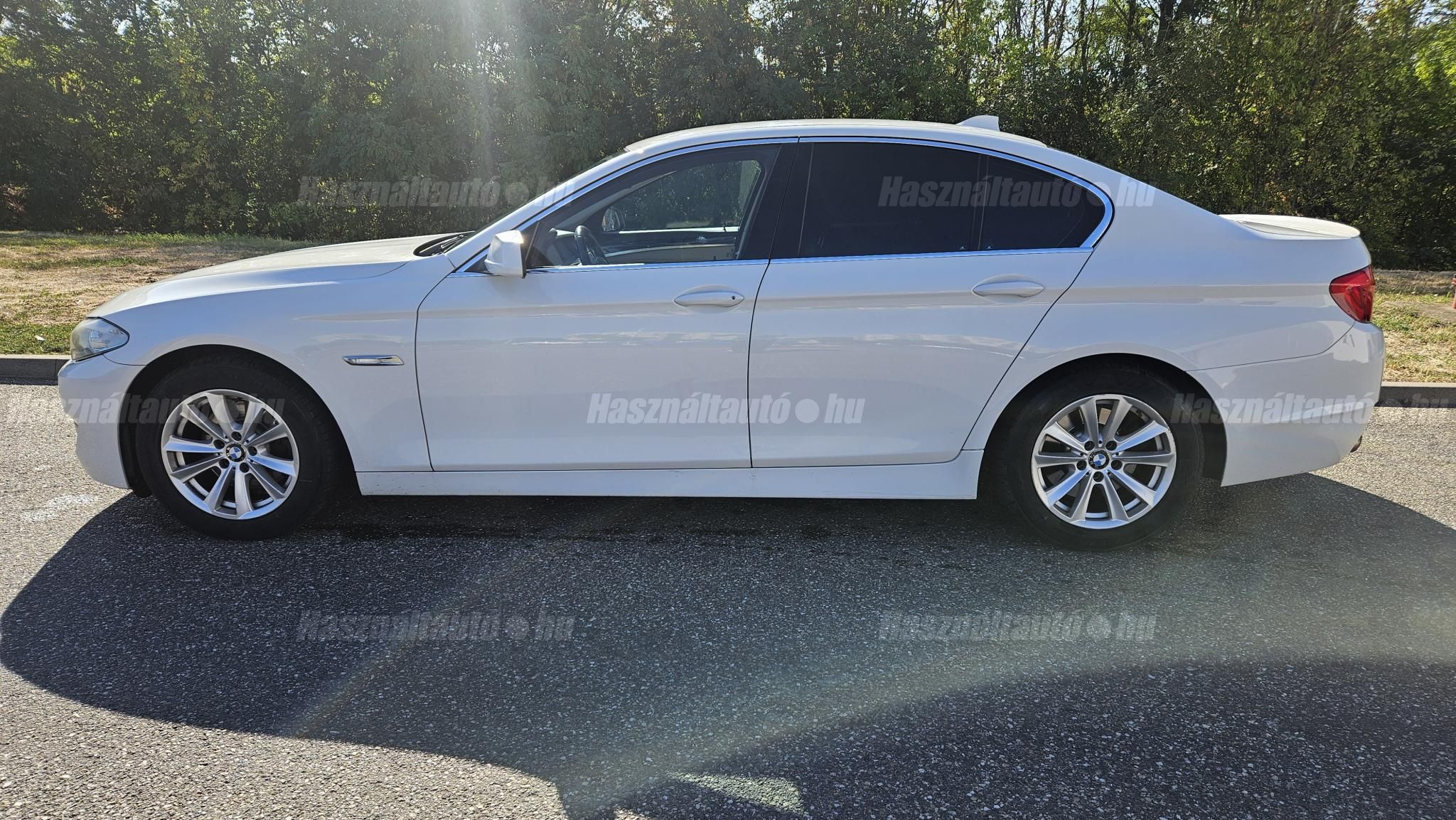 BMW 520 2010/10 - 1
