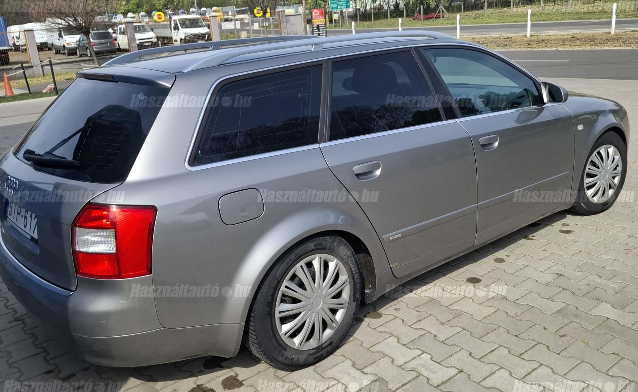 AUDI A4 2004/4 - 1