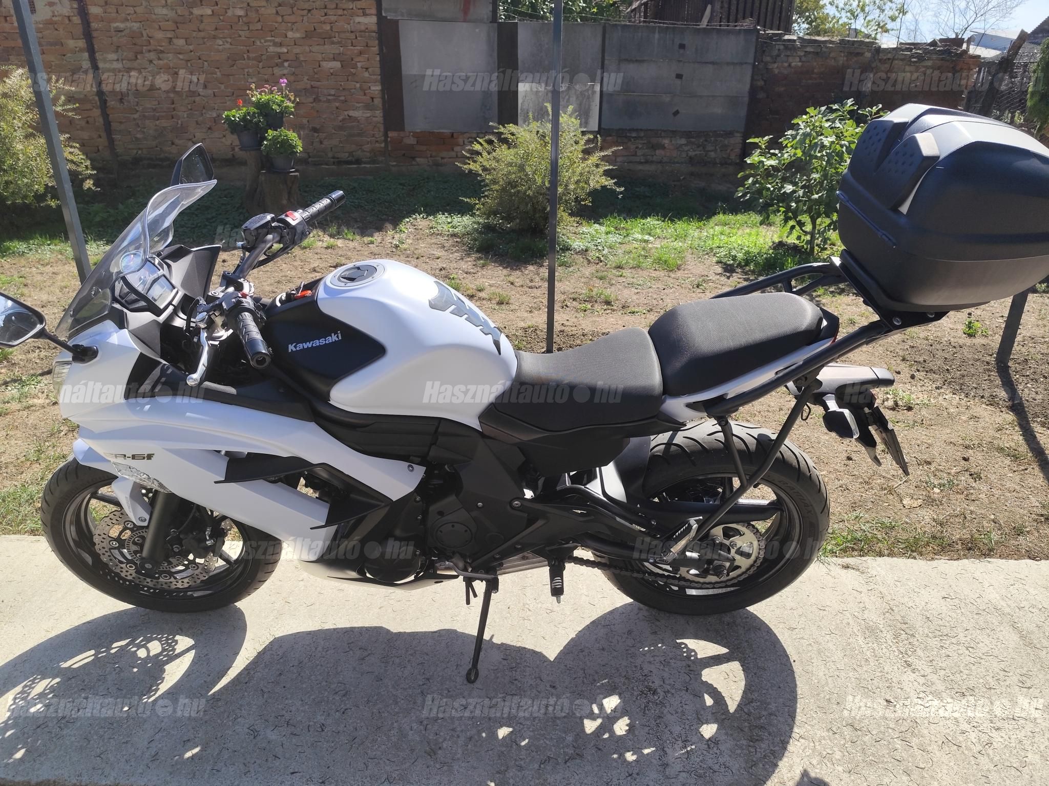 KAWASAKI ER-6F 2015/5 - 1