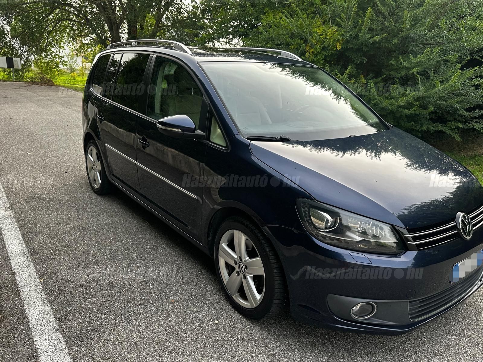 VOLKSWAGEN TOURAN 2014 - 1