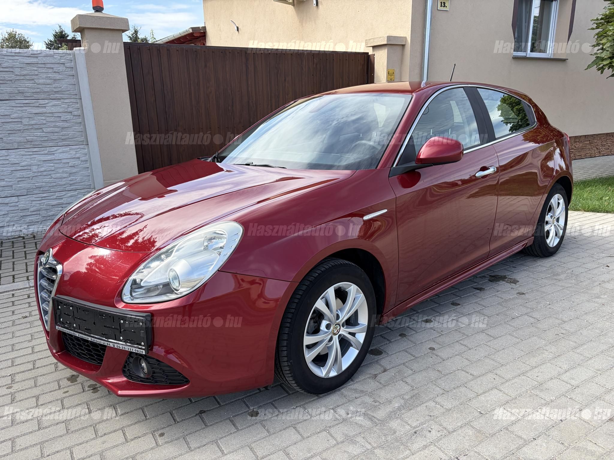 ALFA ROMEO GIULIETTA 2011/12 - 1