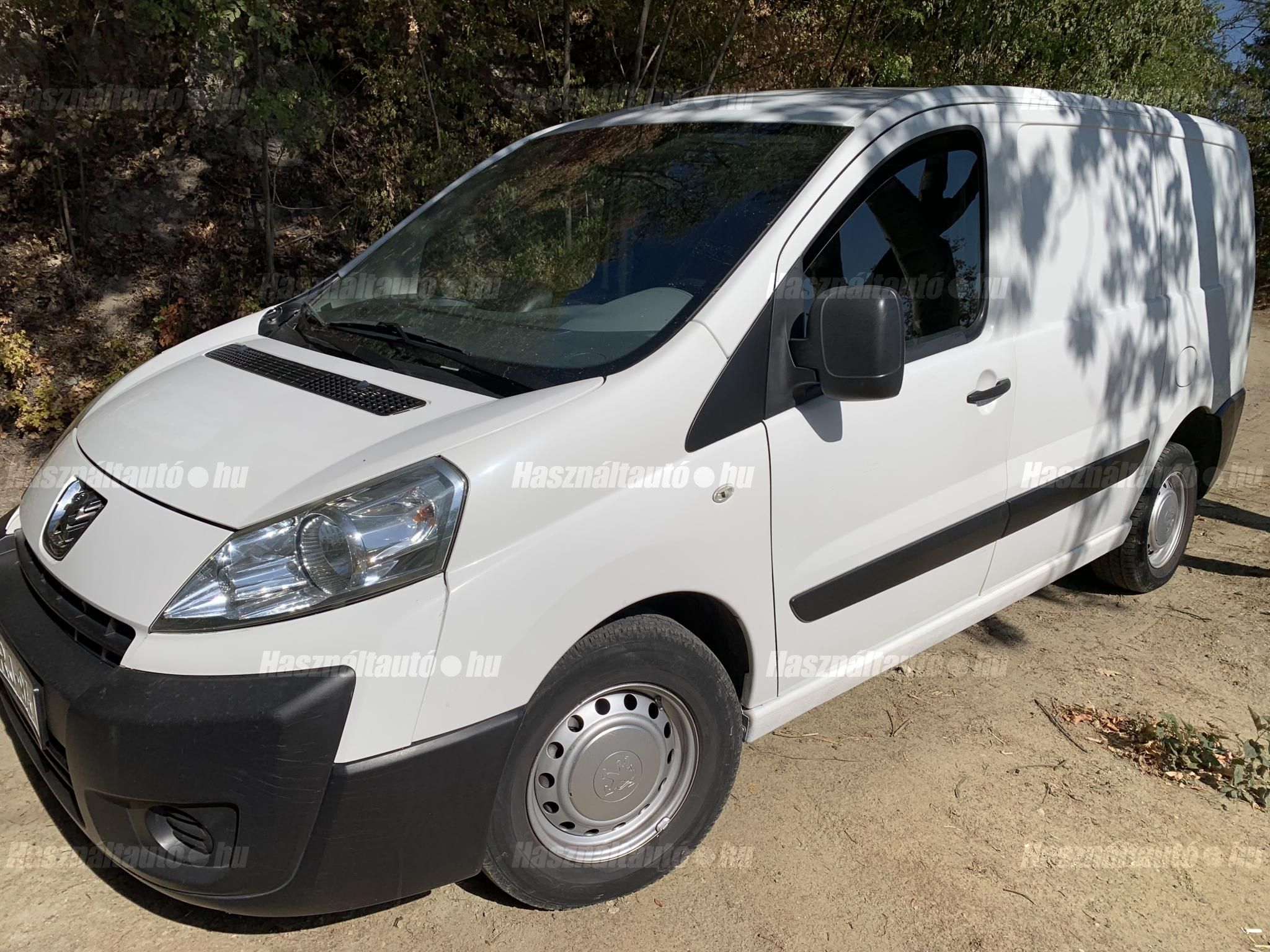 PEUGEOT EXPERT 2012 - 1