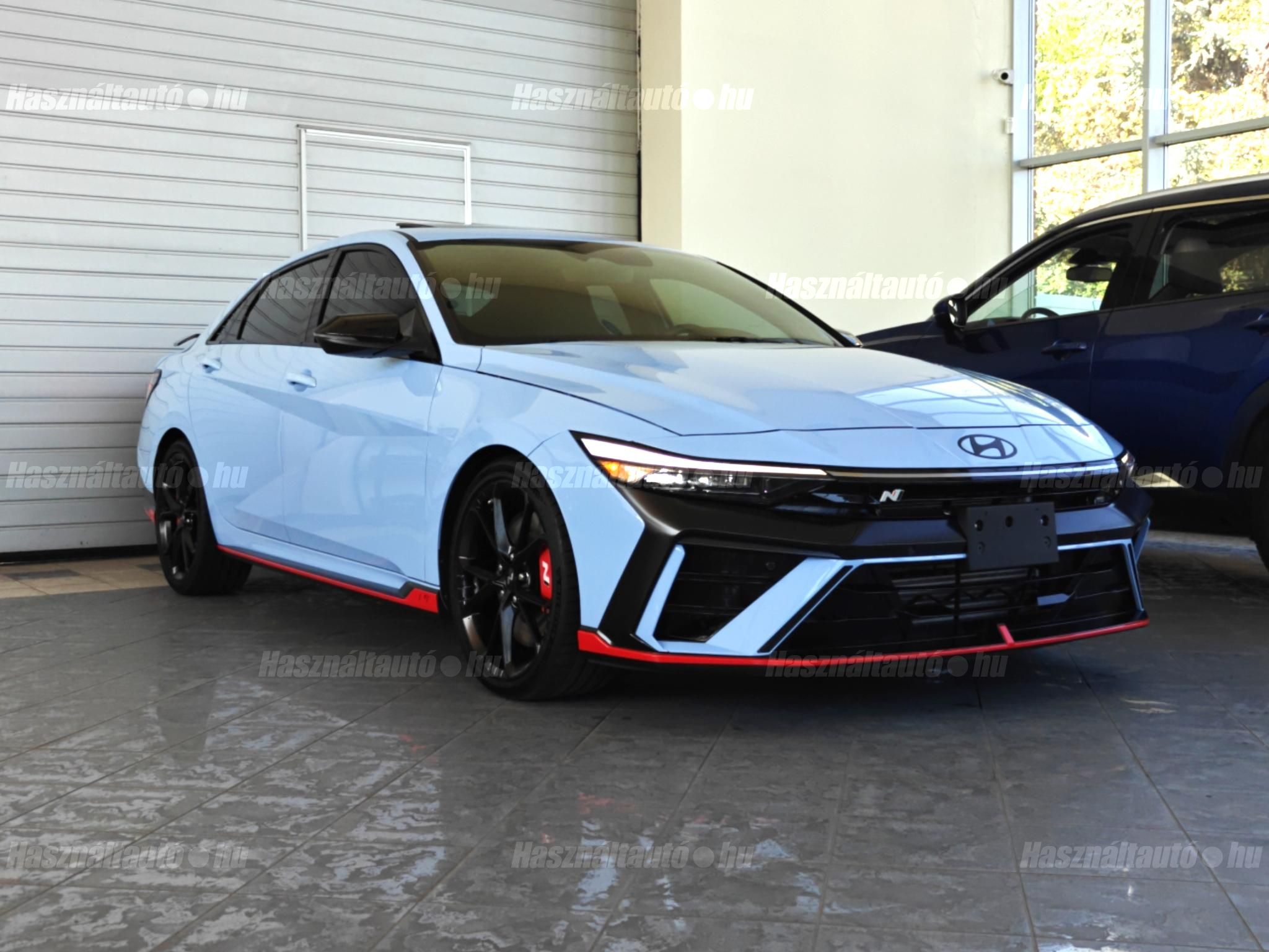 HYUNDAI ELANTRA 2025/1 - 1