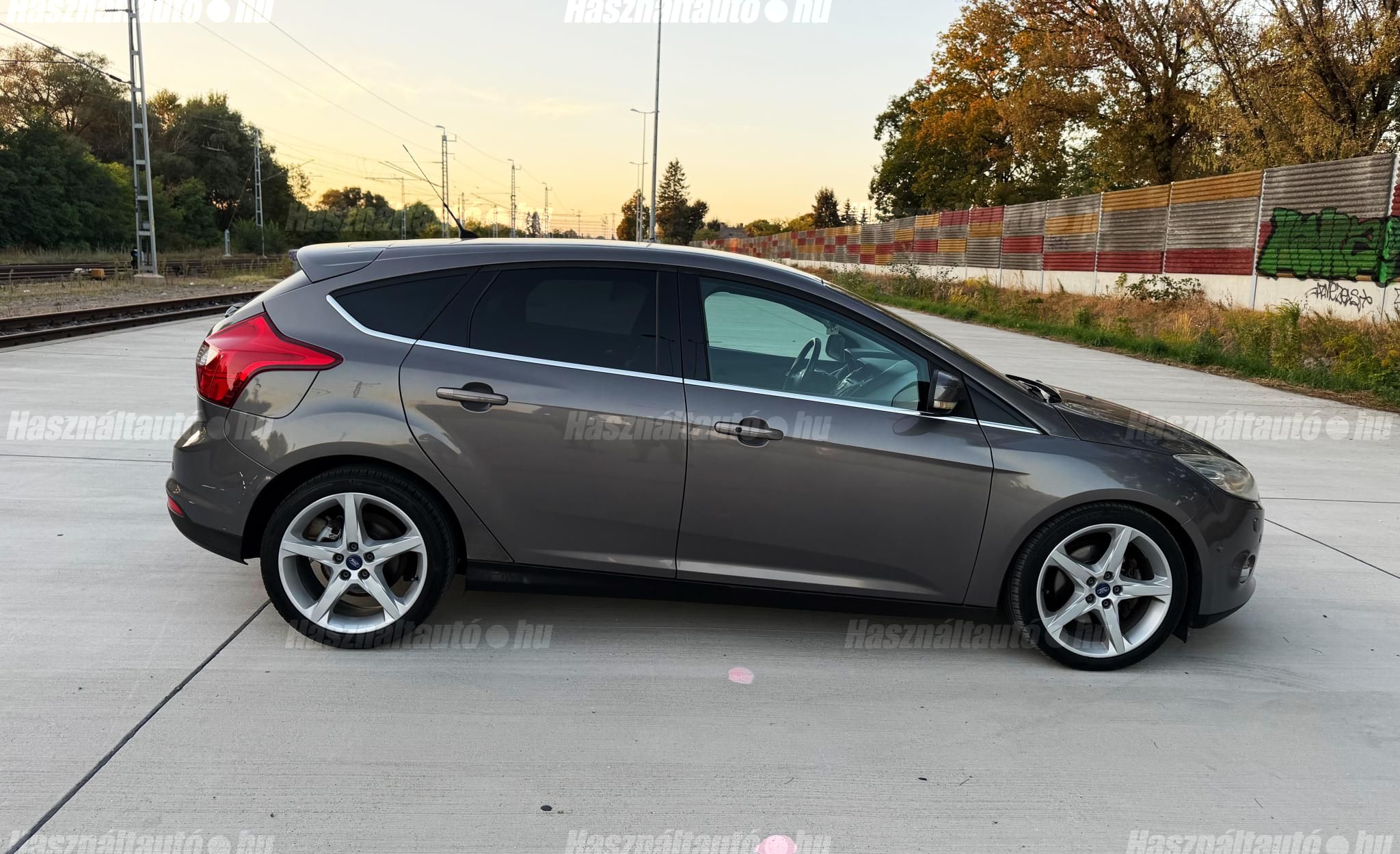 FORD FOCUS 2012/4 - 1