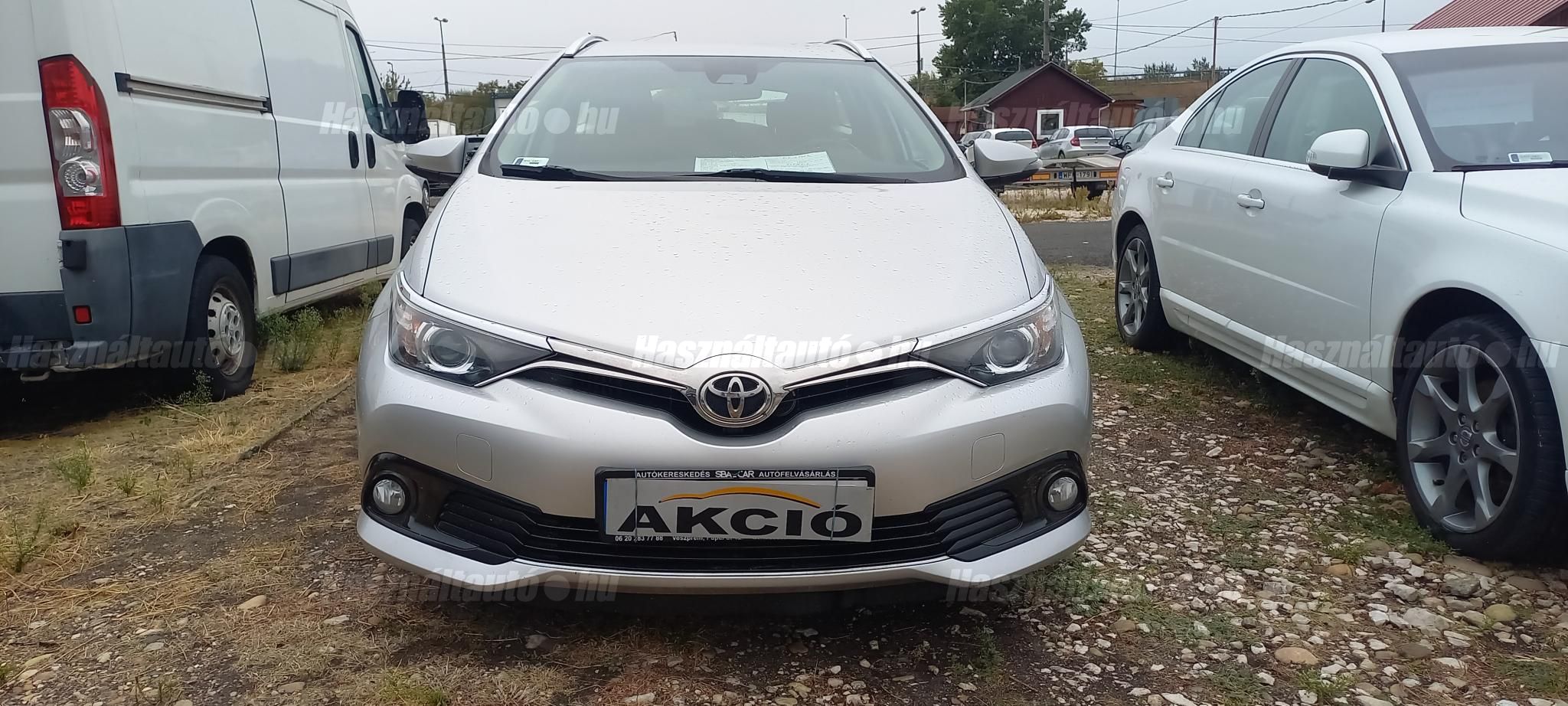 TOYOTA AURIS 2017/3 - 1