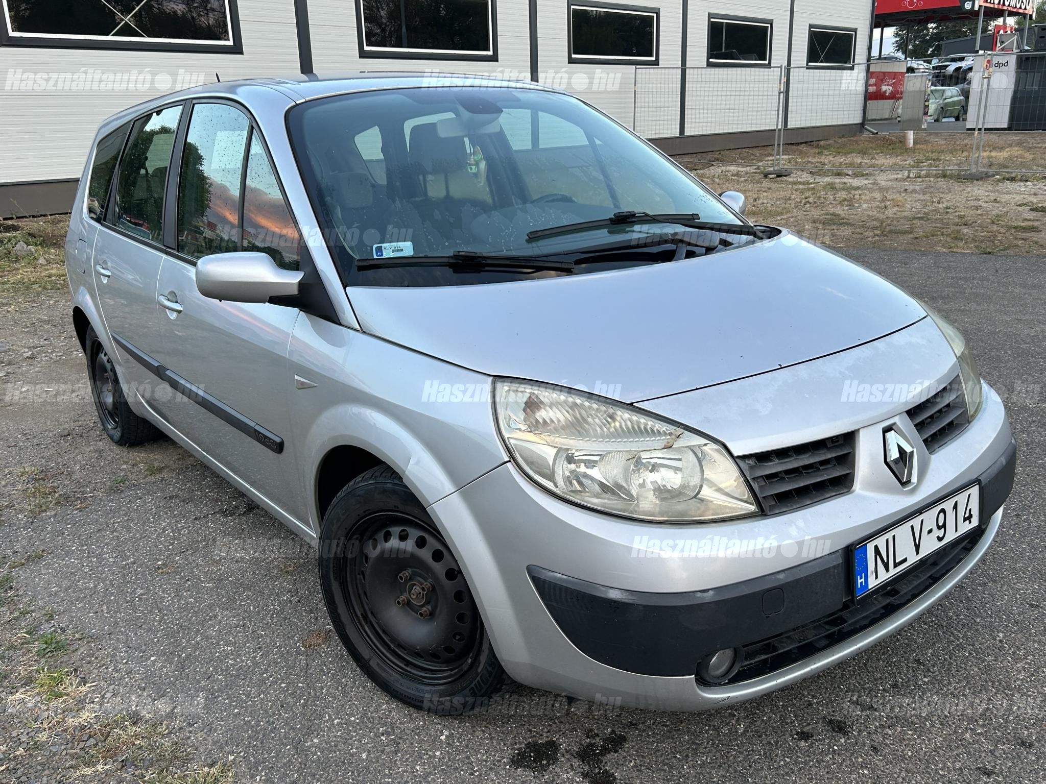 RENAULT GRAND SCENIC 2005/4 - 1