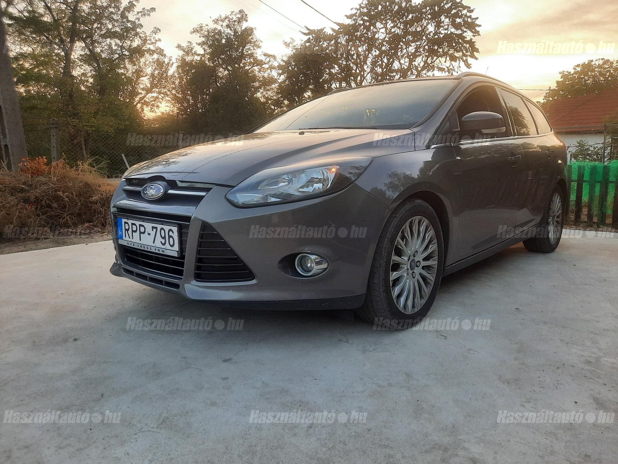 FORD FOCUS 2013 - 1