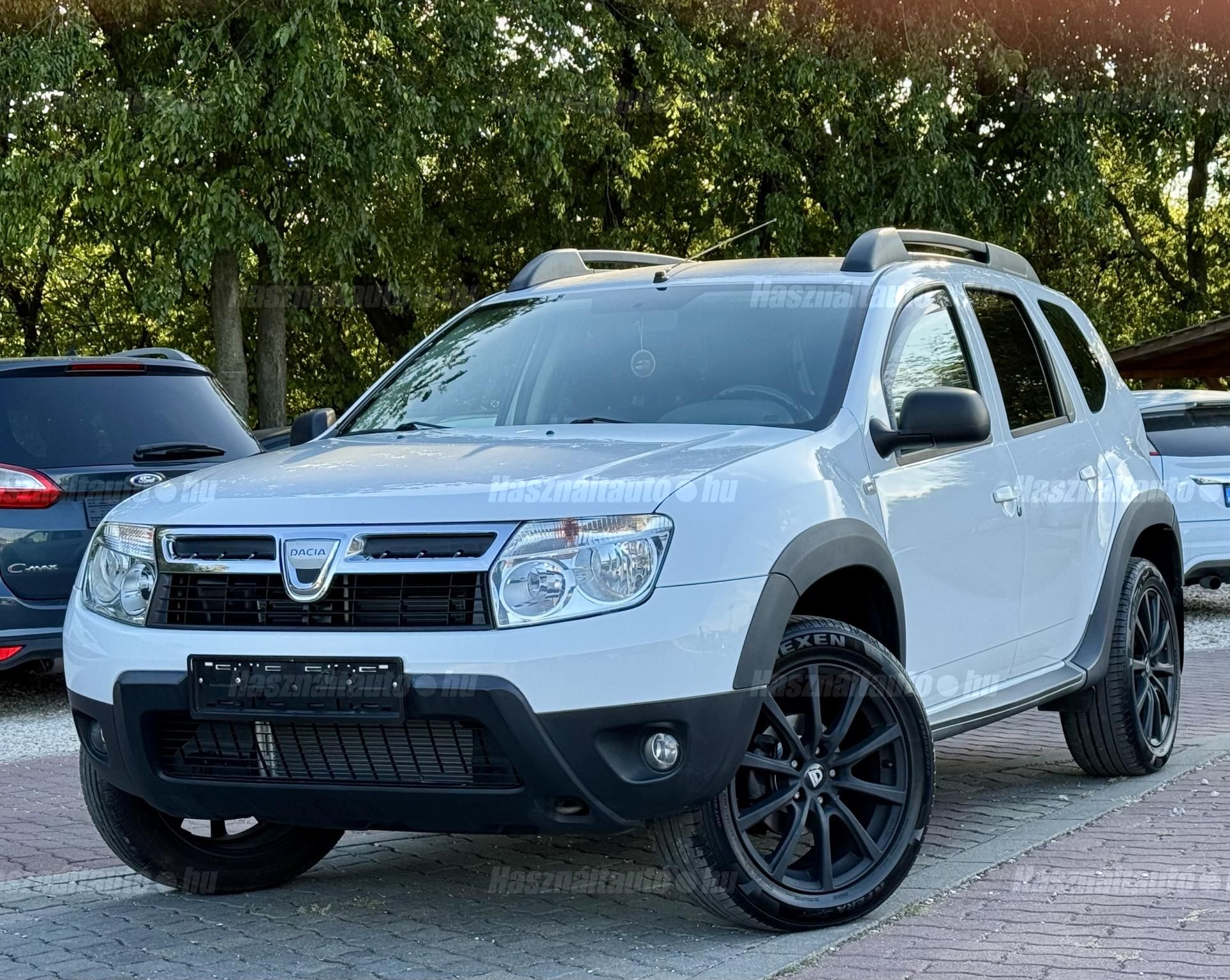 DACIA DUSTER 2011/4 - 1