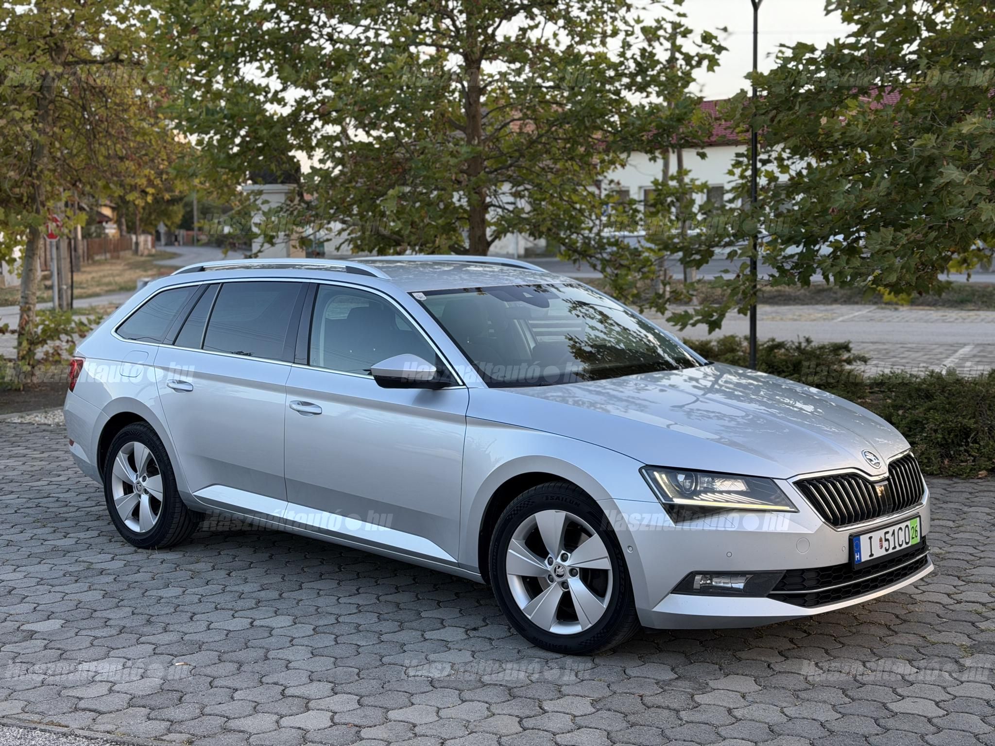 SKODA SUPERB 2016/9 - 1