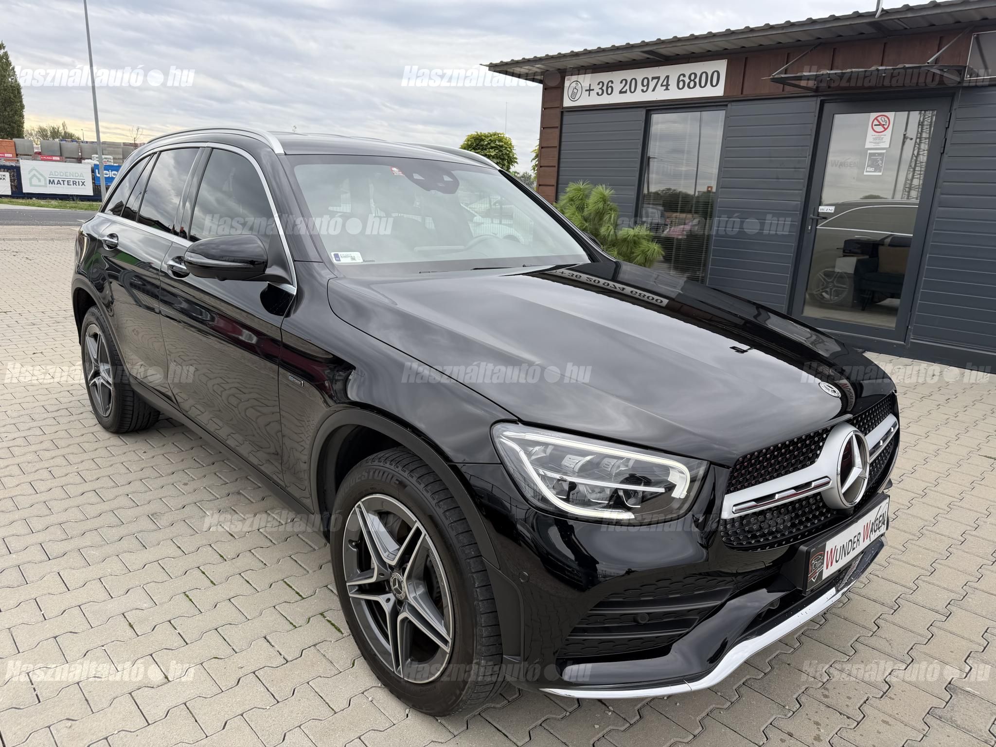 MERCEDES-BENZ GLC 300 2020/10 - 1