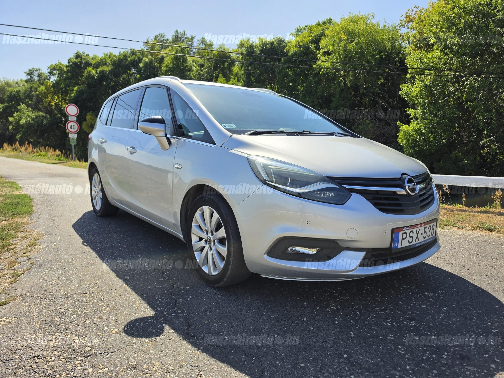 OPEL ZAFIRA TOURER 2018 - 1