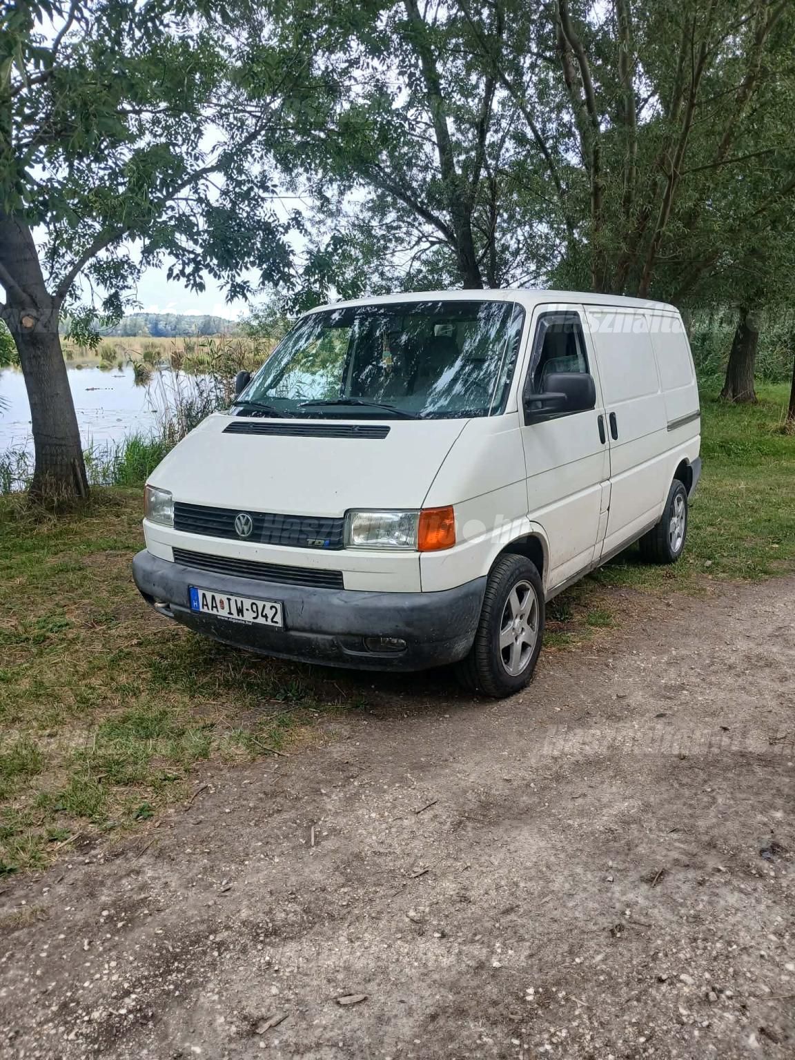 VOLKSWAGEN TRANSPORTER T4 2000/6 - 1