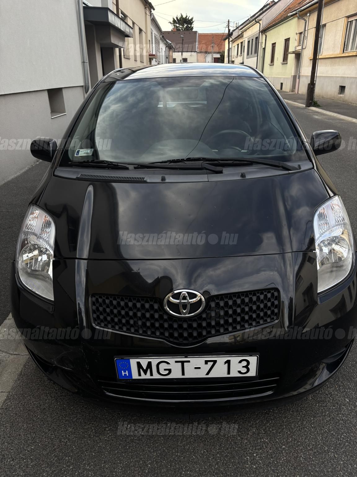 TOYOTA YARIS 2006/11 - 1